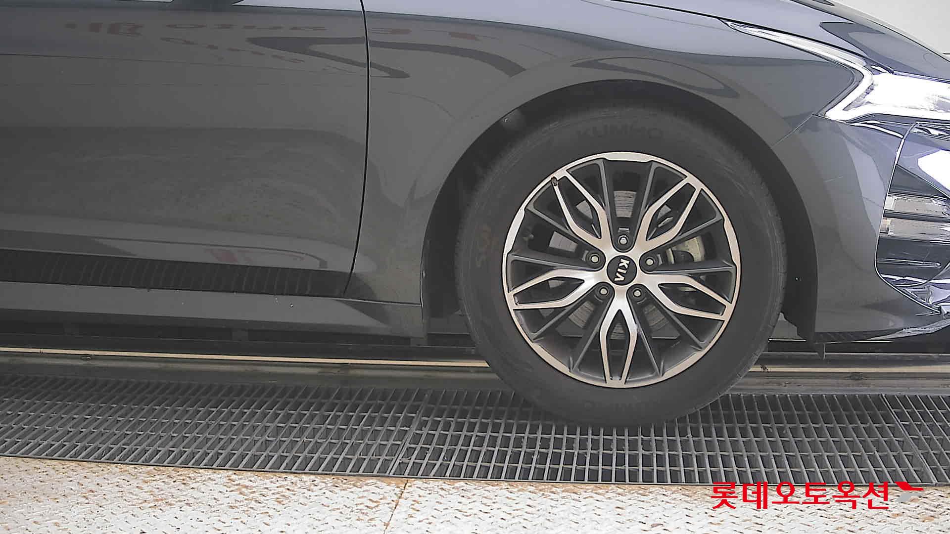 2020 - kia k5