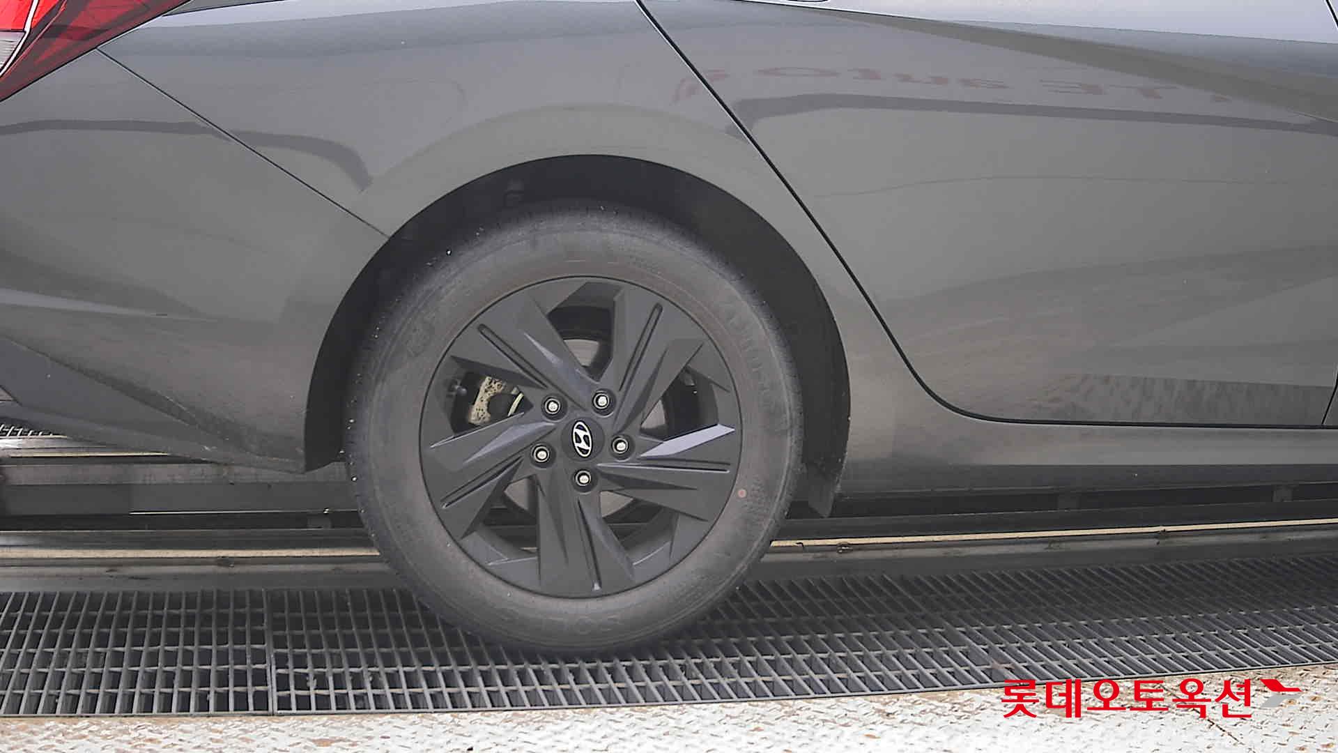 2023 - hyundai avante