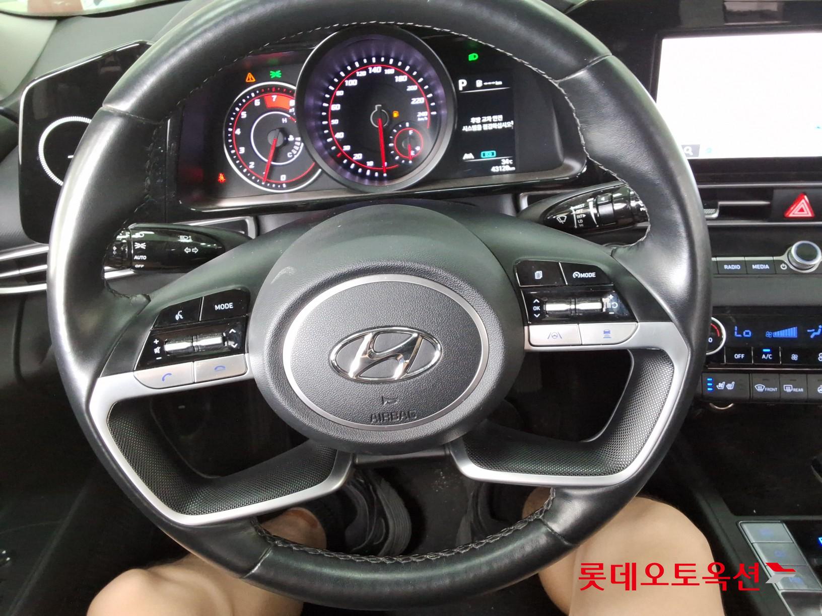 2023 - hyundai avante