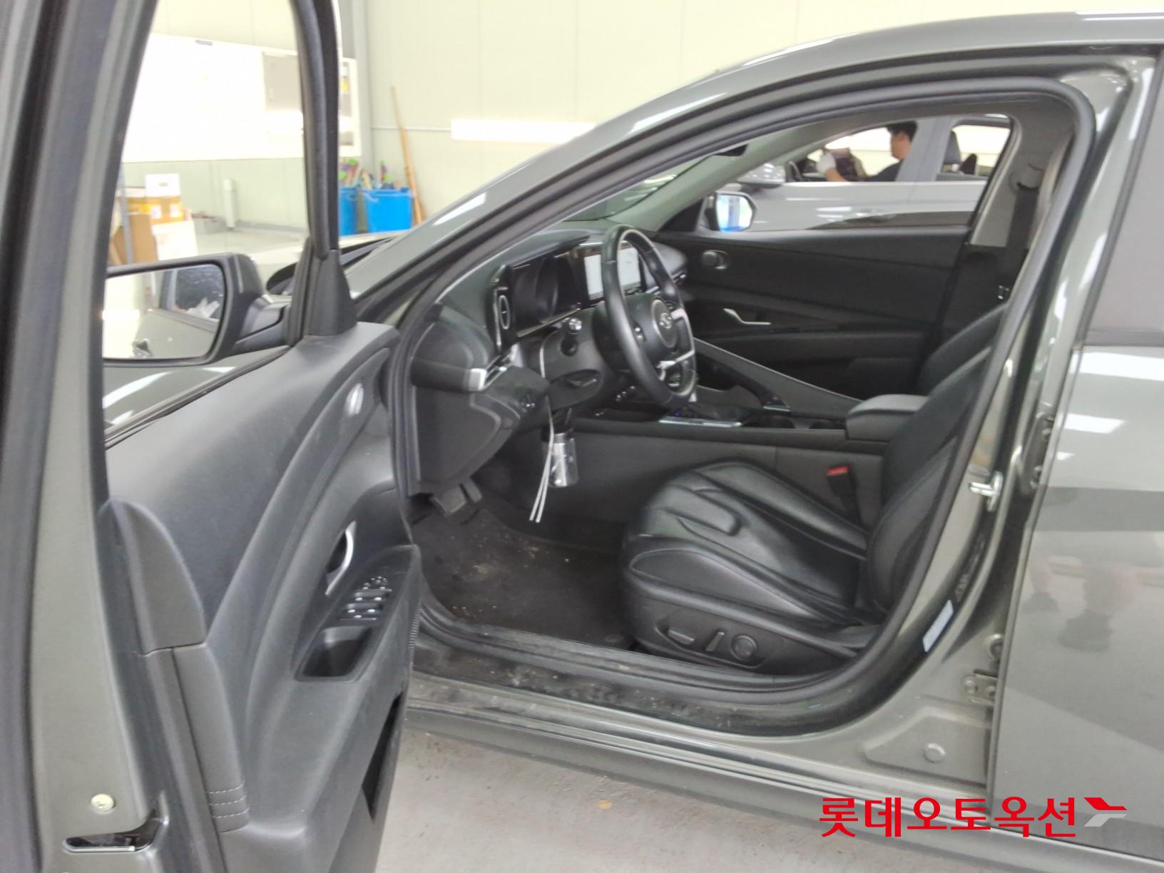 2023 - hyundai avante