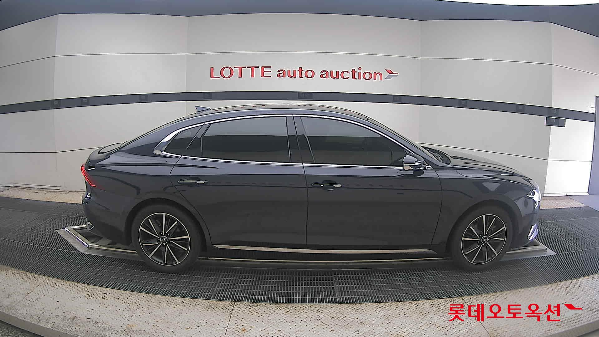 2022 - hyundai grandeur
