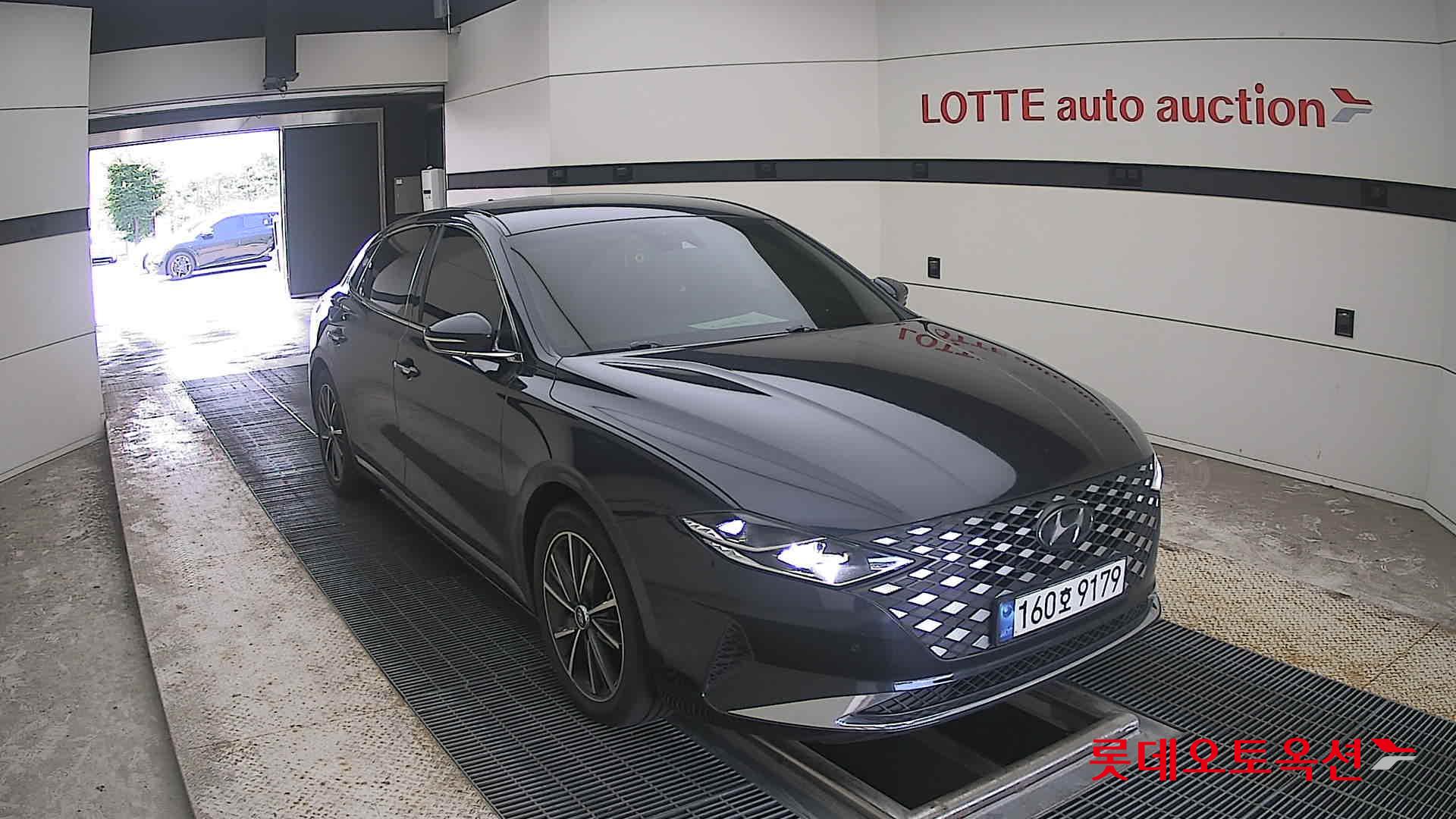 2022 - hyundai grandeur