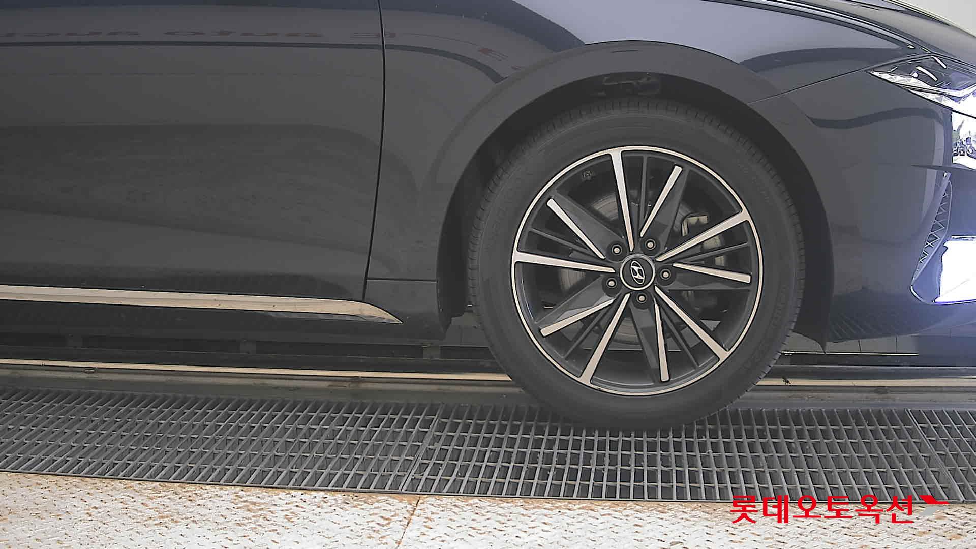 2022 - hyundai grandeur