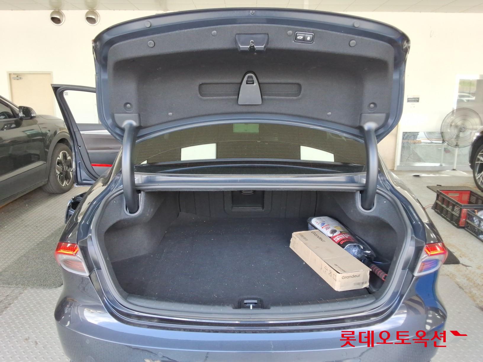2022 - hyundai grandeur