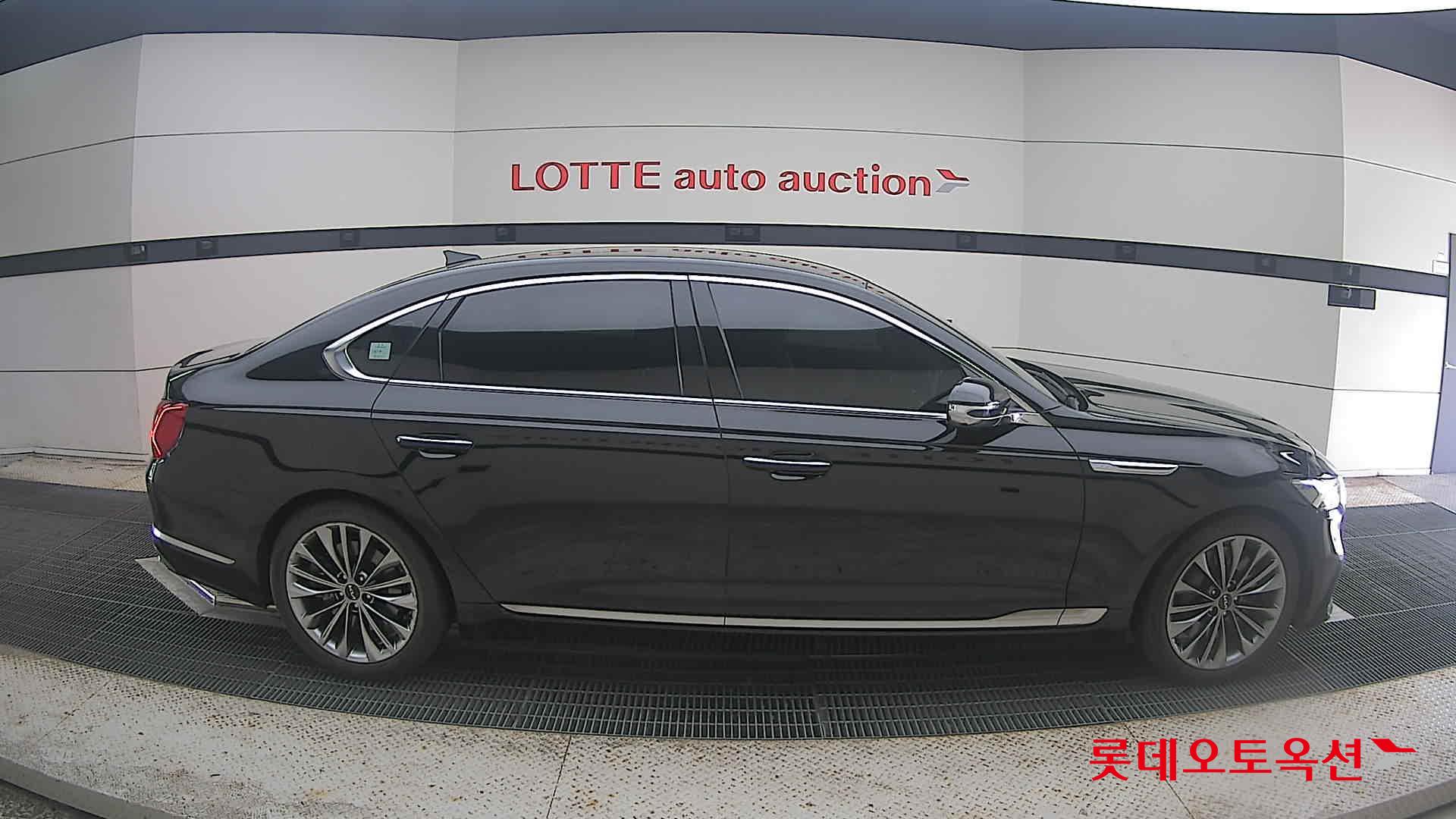 2023 - kia k9