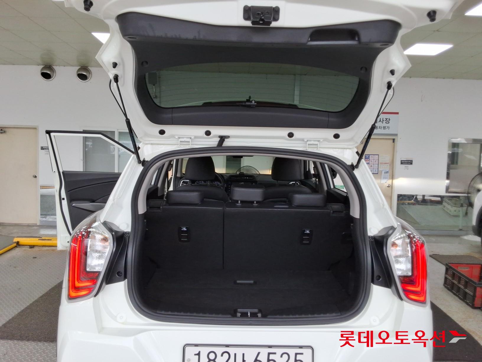 2024 - ssangyong tivoli