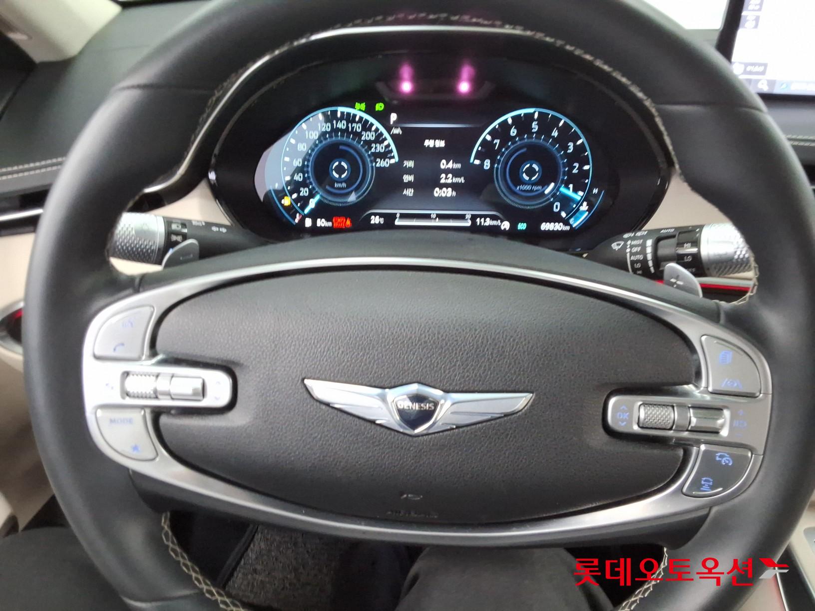 2021 - genesis gv70