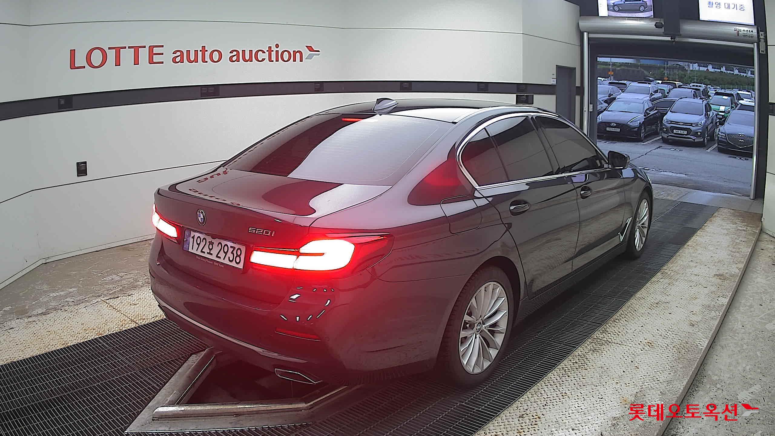 2022 - bmw 520i
