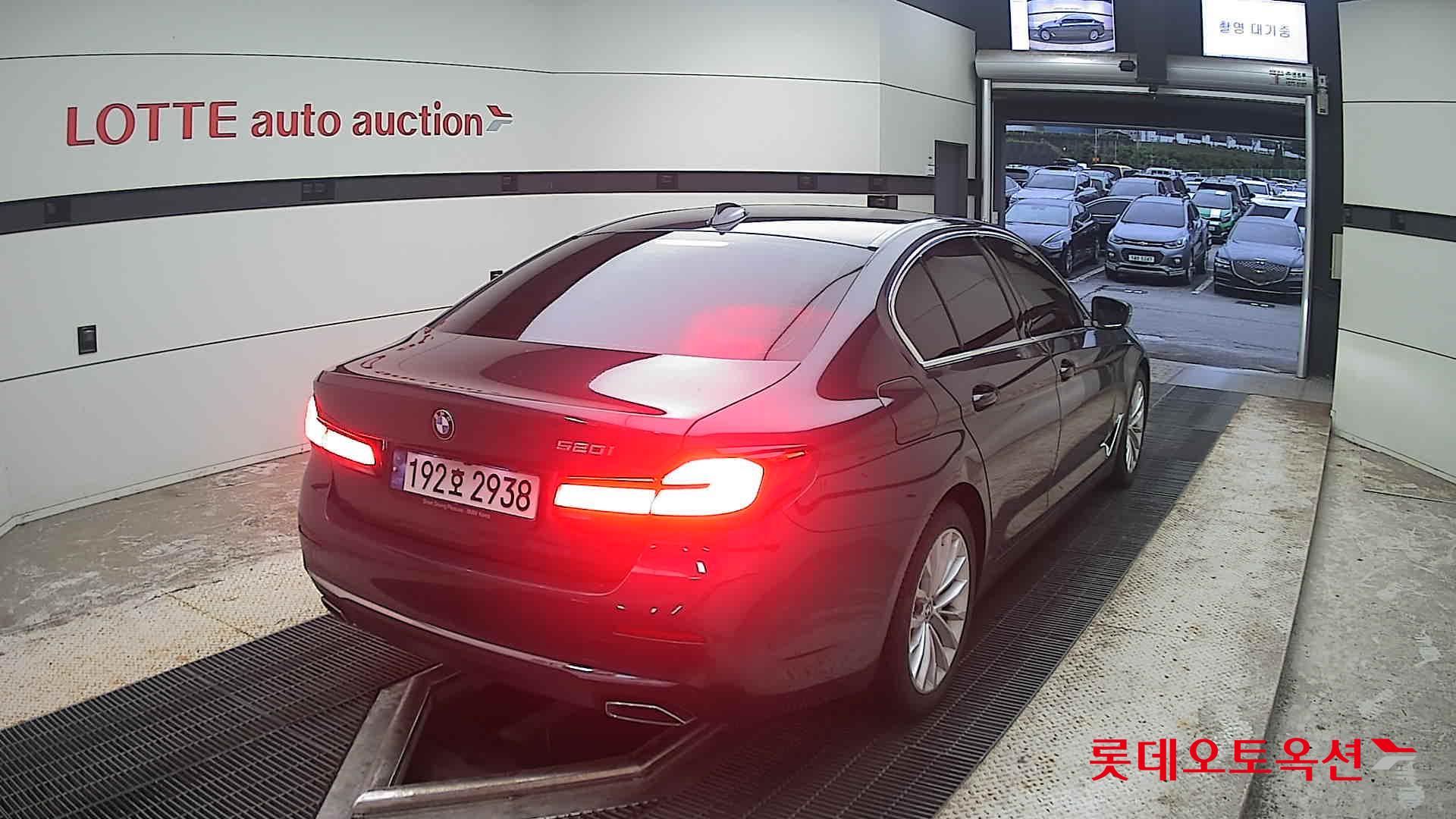2022 - bmw 520i