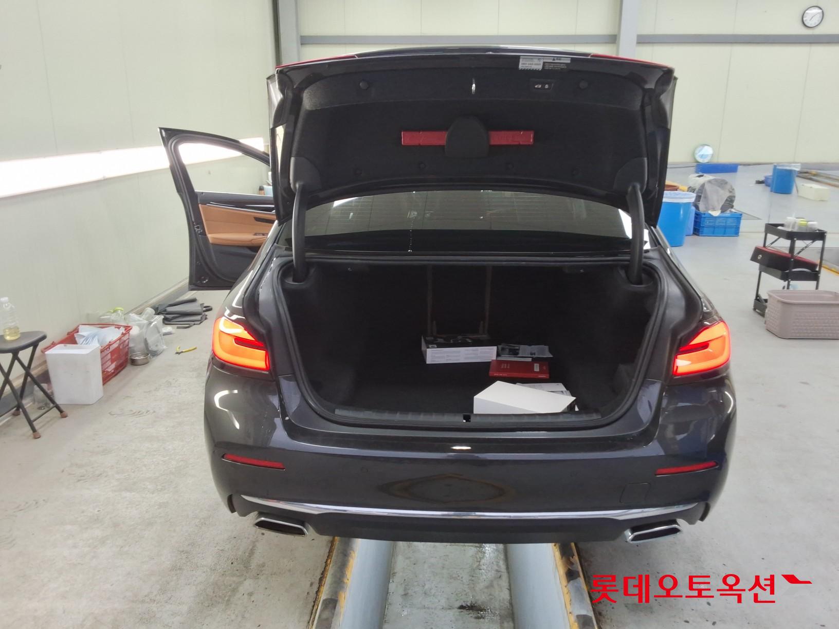 2022 - bmw 520i