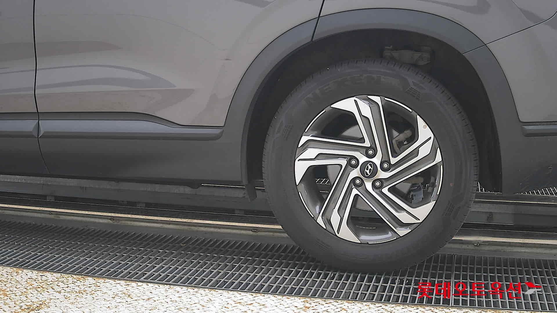 2022 - hyundai santafe