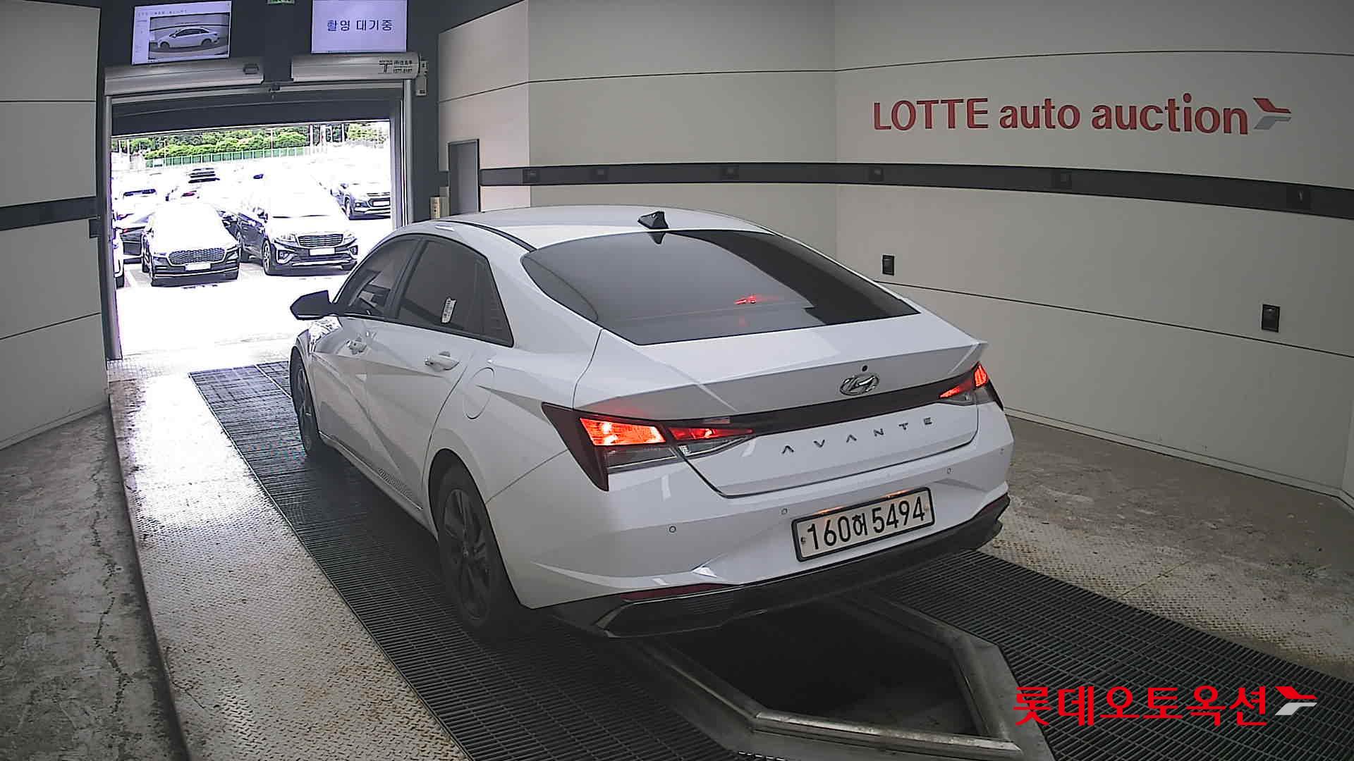 2021 - hyundai avante