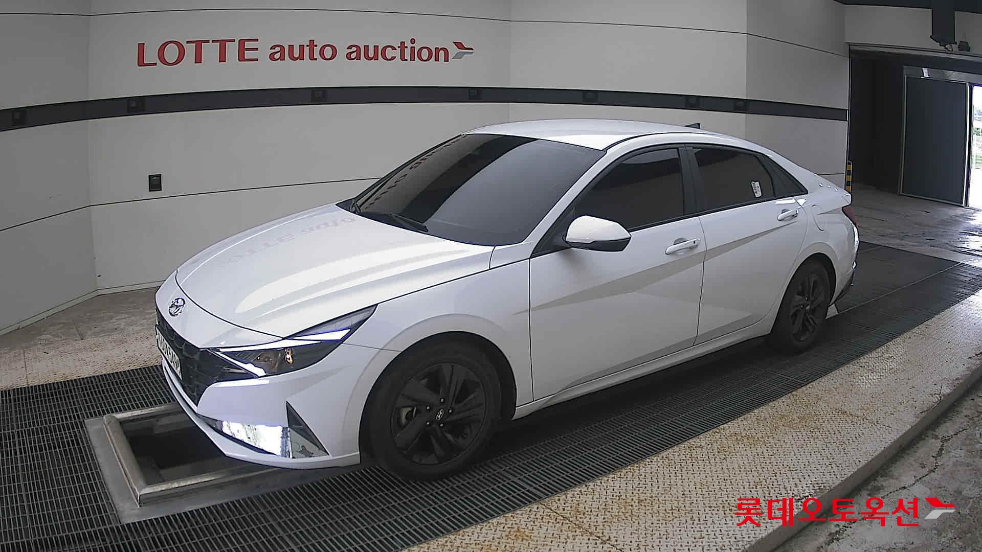 2021 - hyundai avante