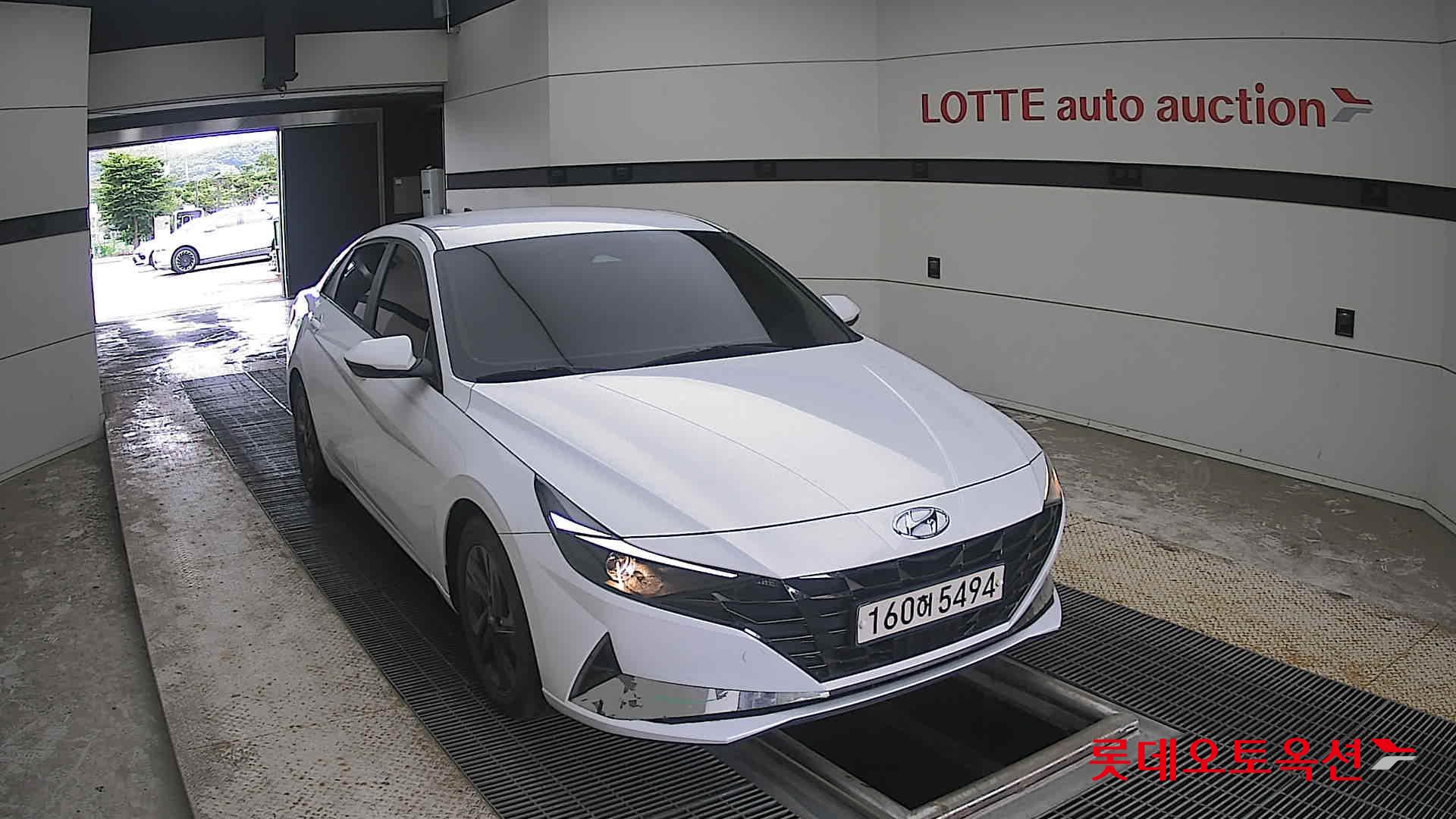 2021 - hyundai avante
