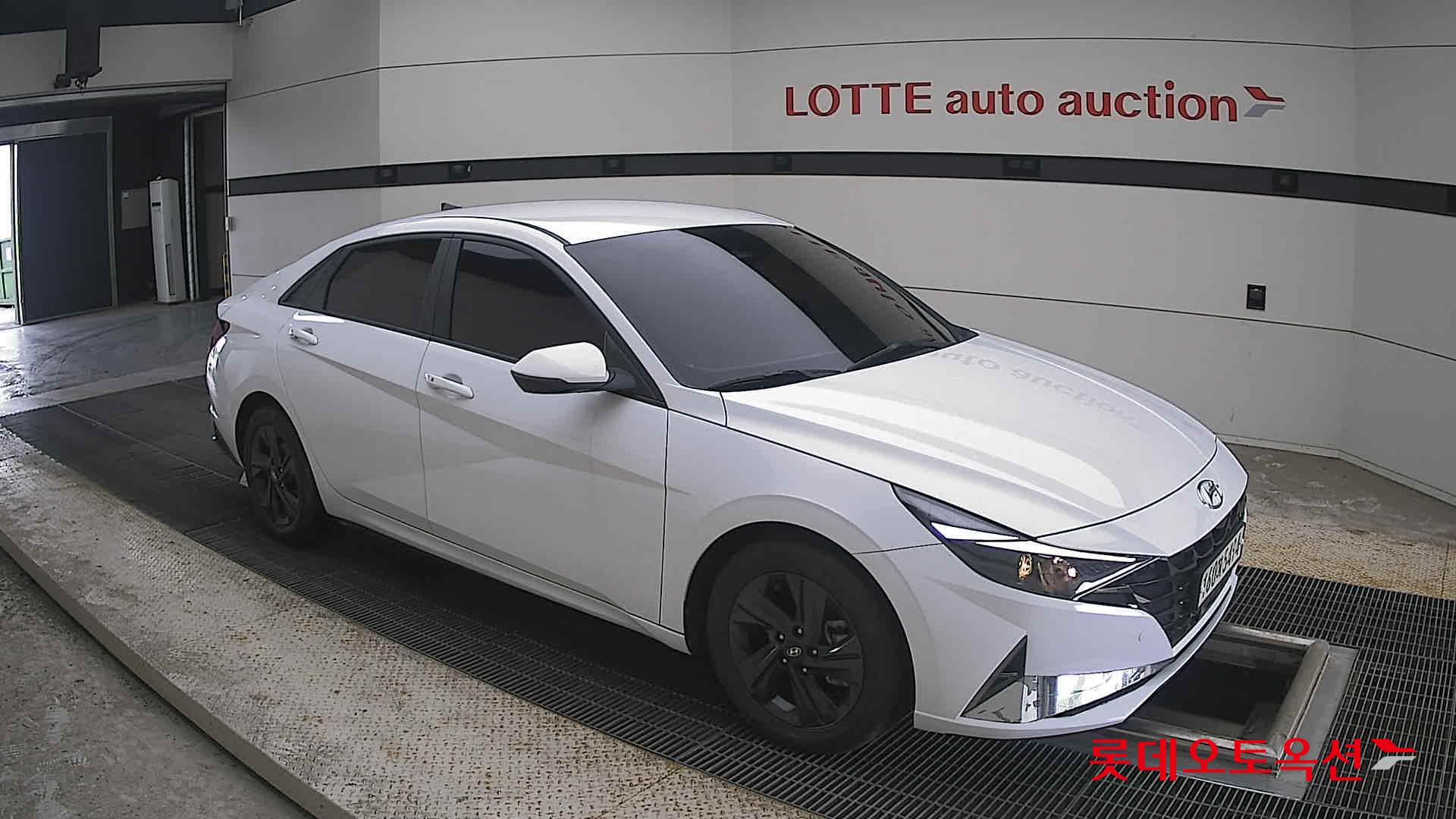 2021 - hyundai avante