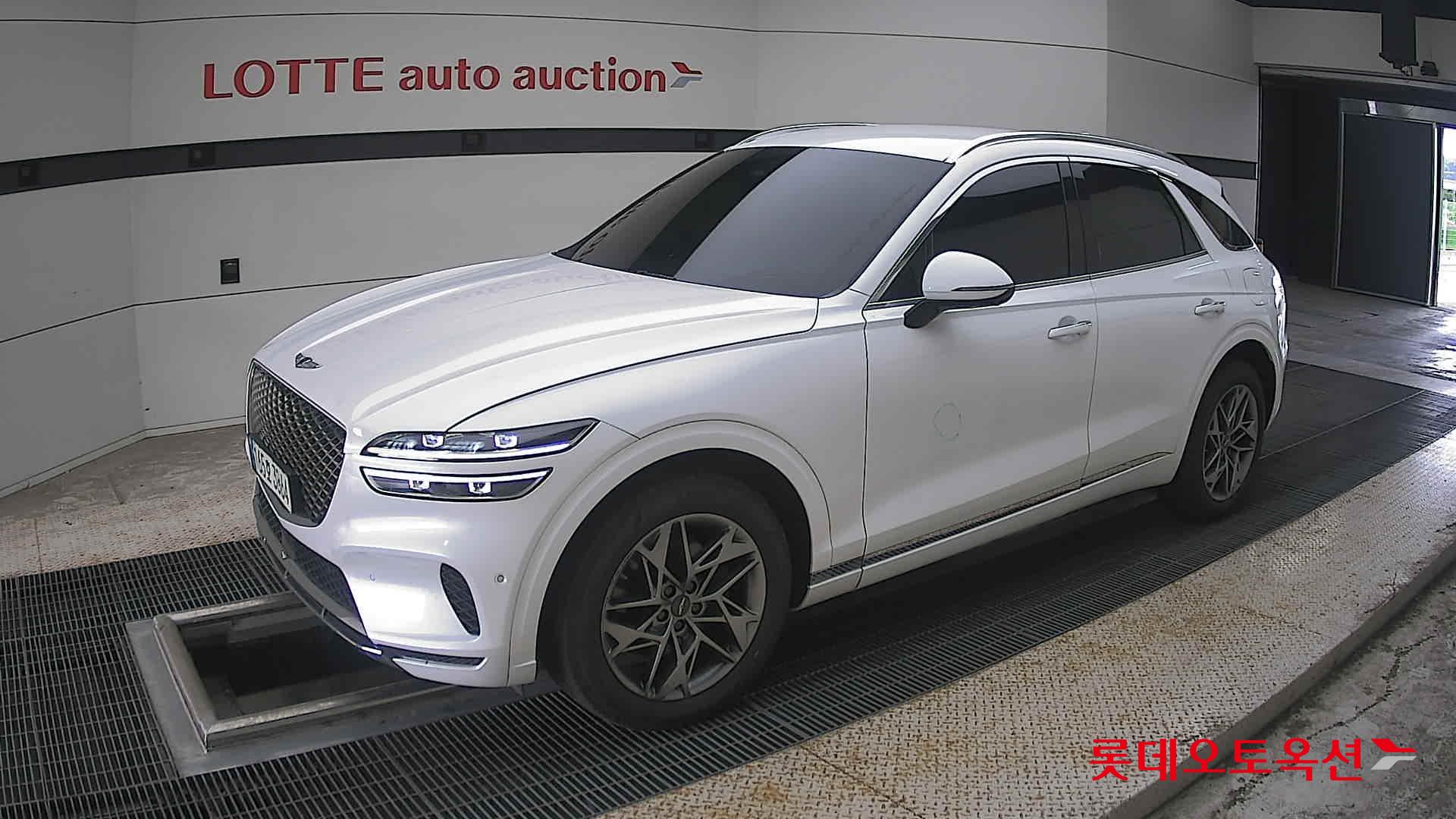 2022 - genesis gv70