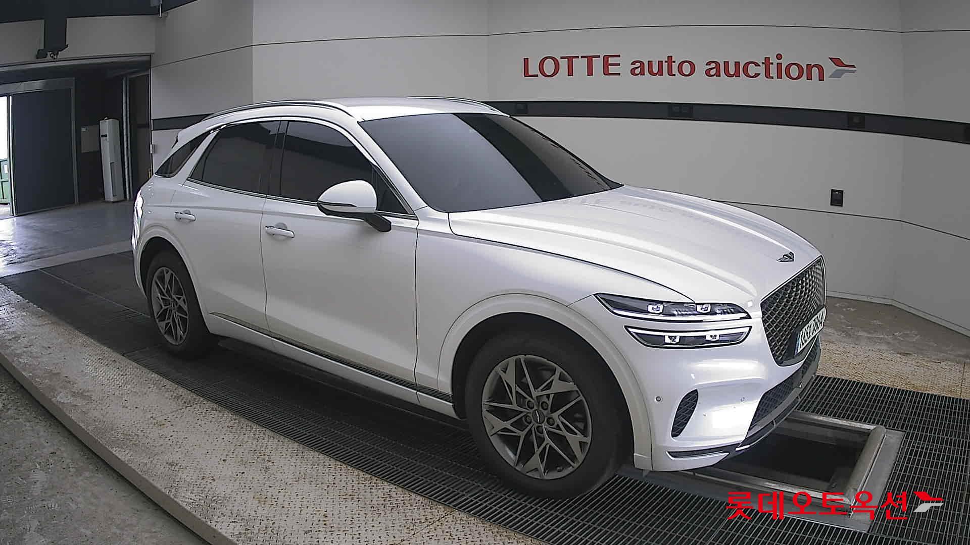 2022 - genesis gv70