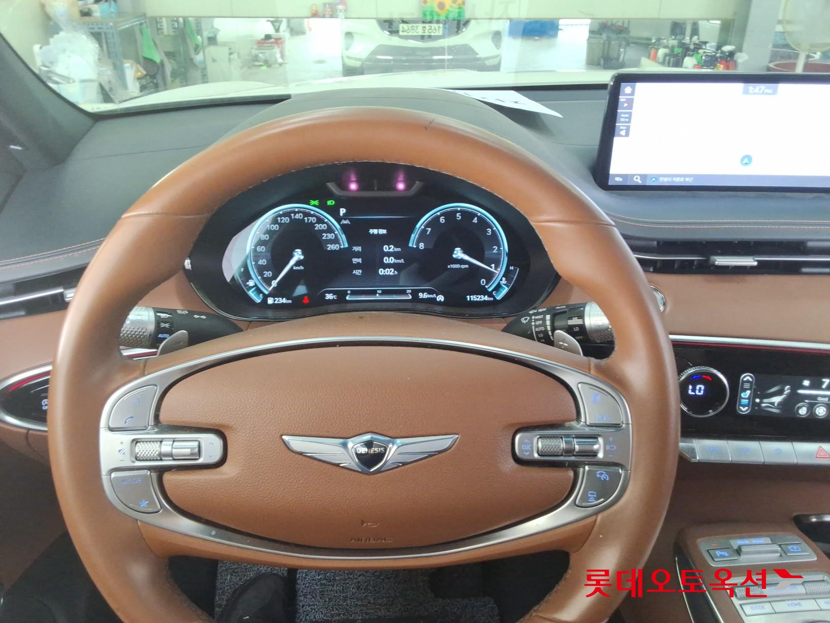 2022 - genesis gv70