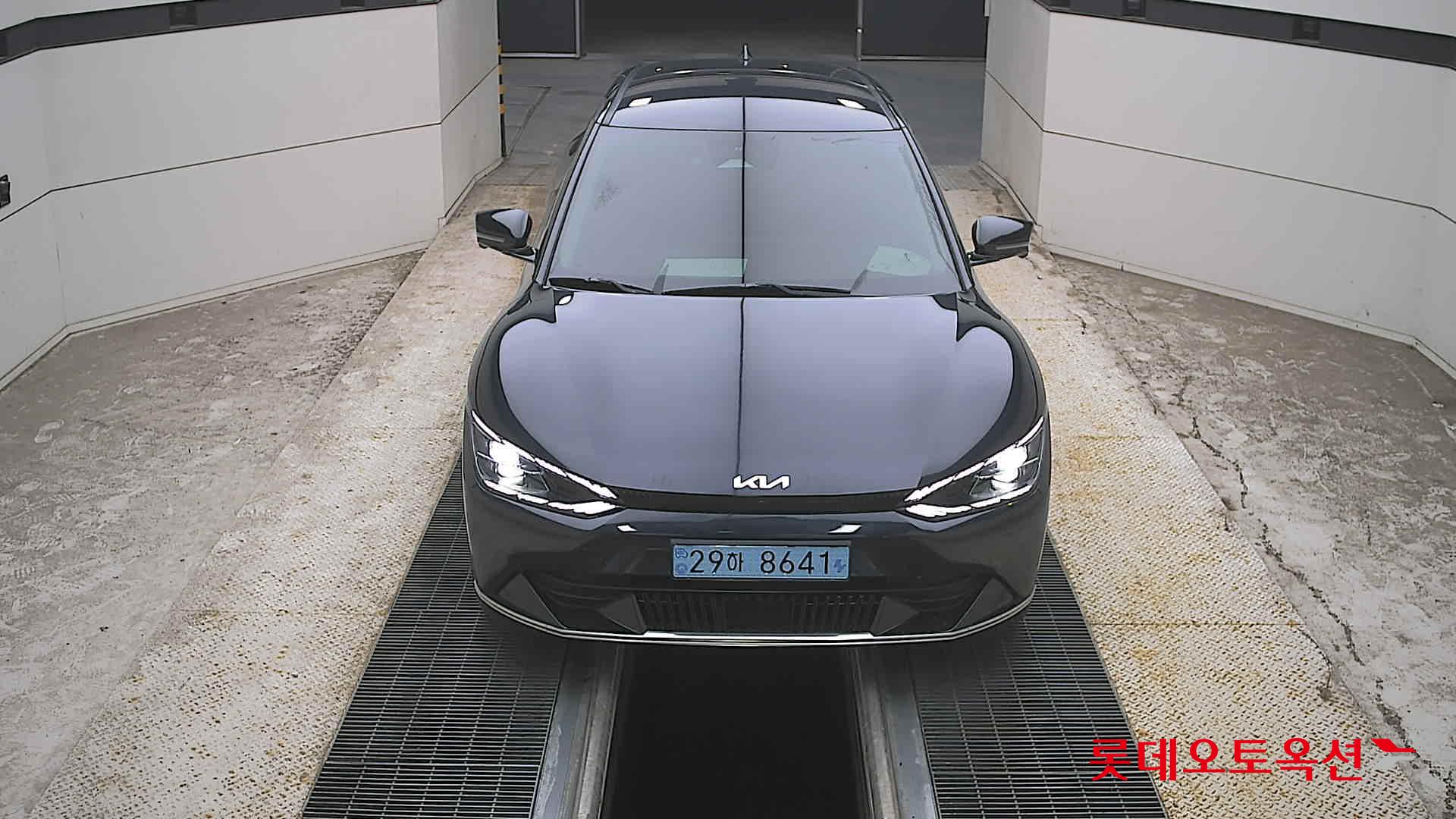 EV6 (E) 롱레인지 어스