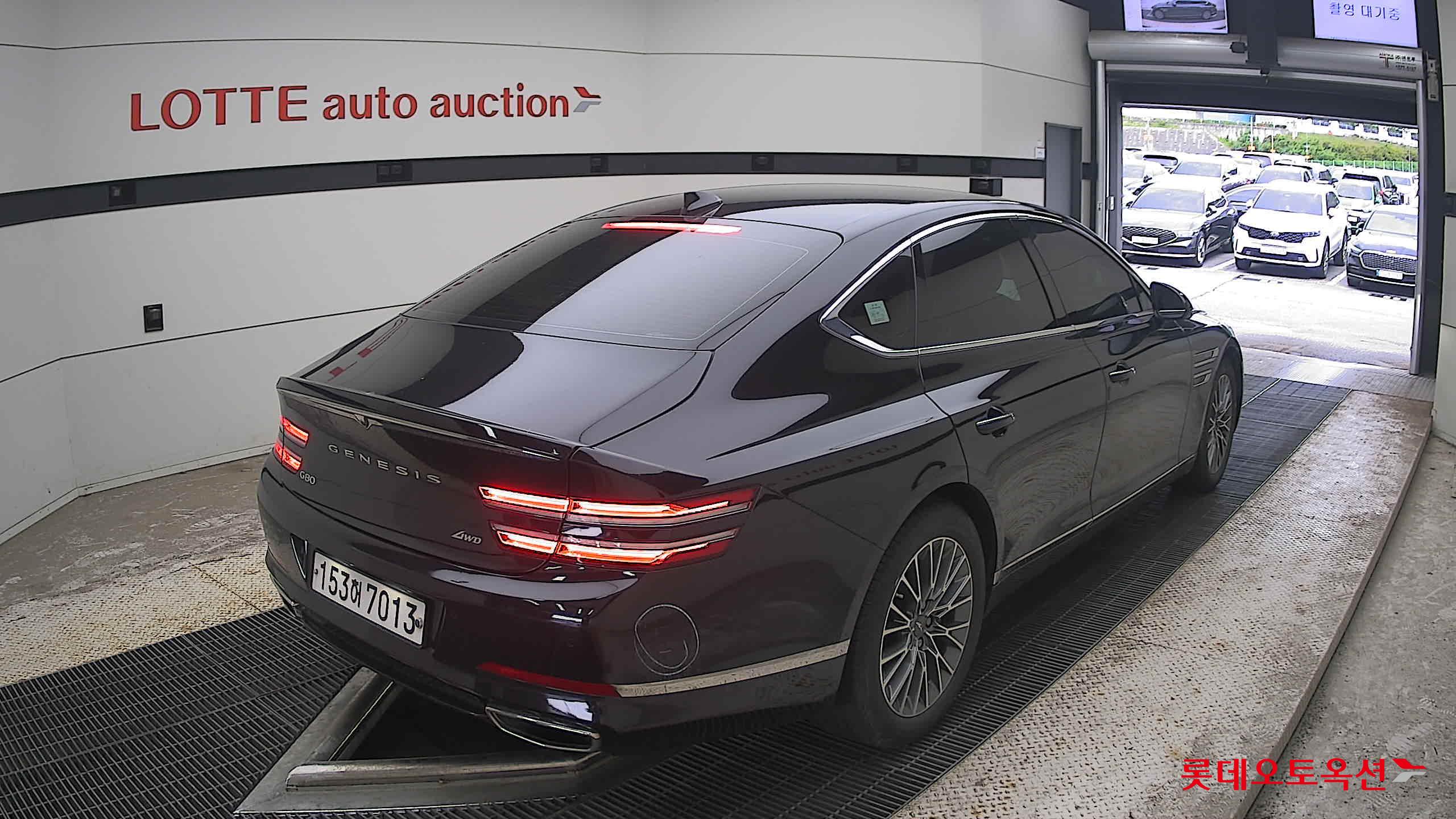 2022 - genesis g80