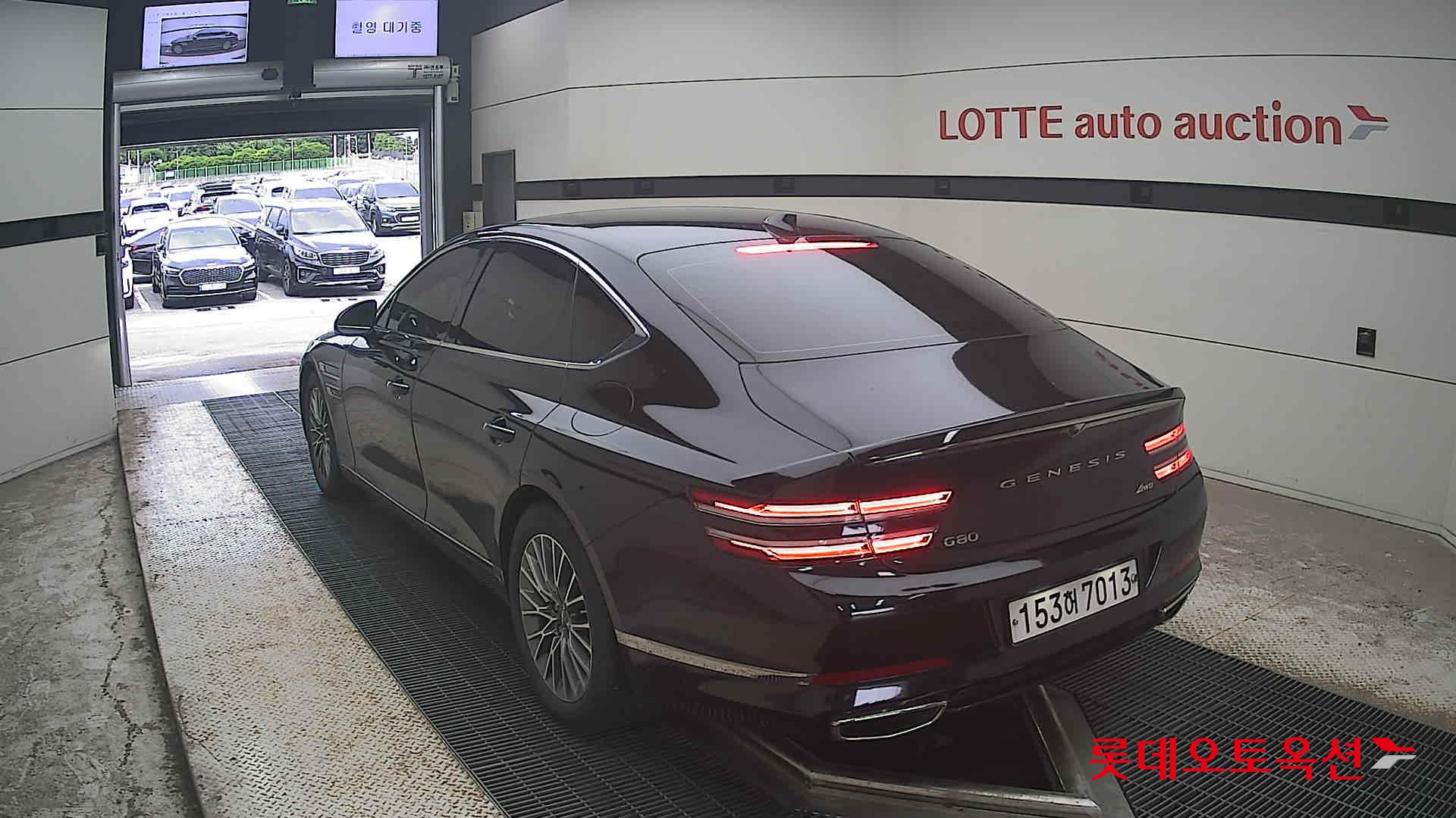 2022 - genesis g80