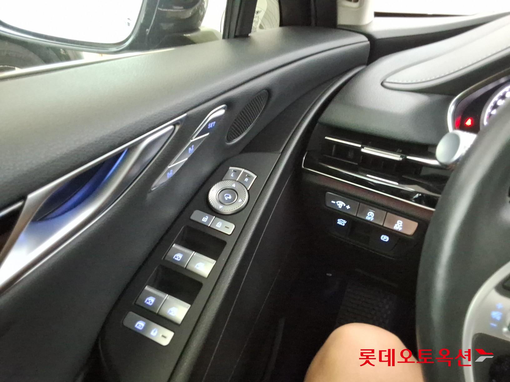 2022 - genesis g80