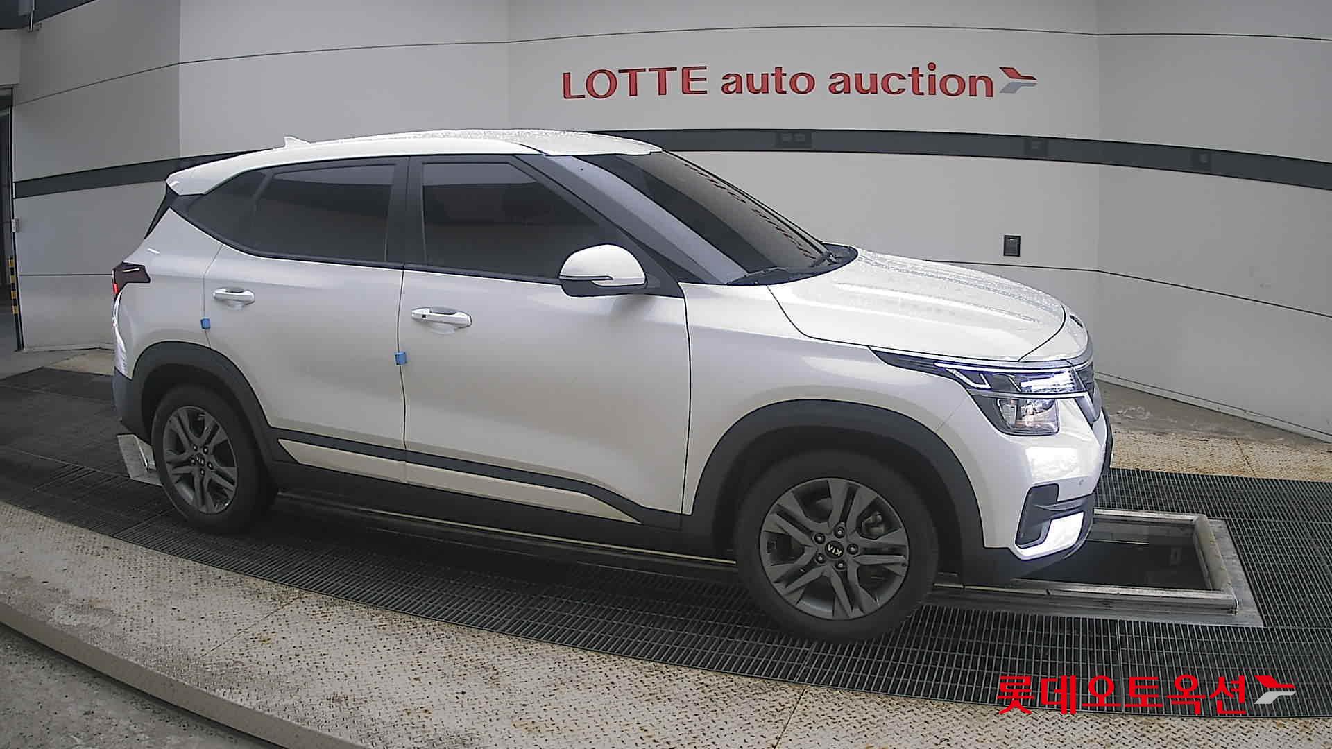 2020 - kia seltos