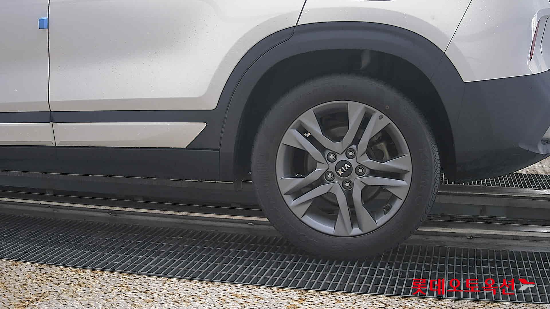 2020 - kia seltos