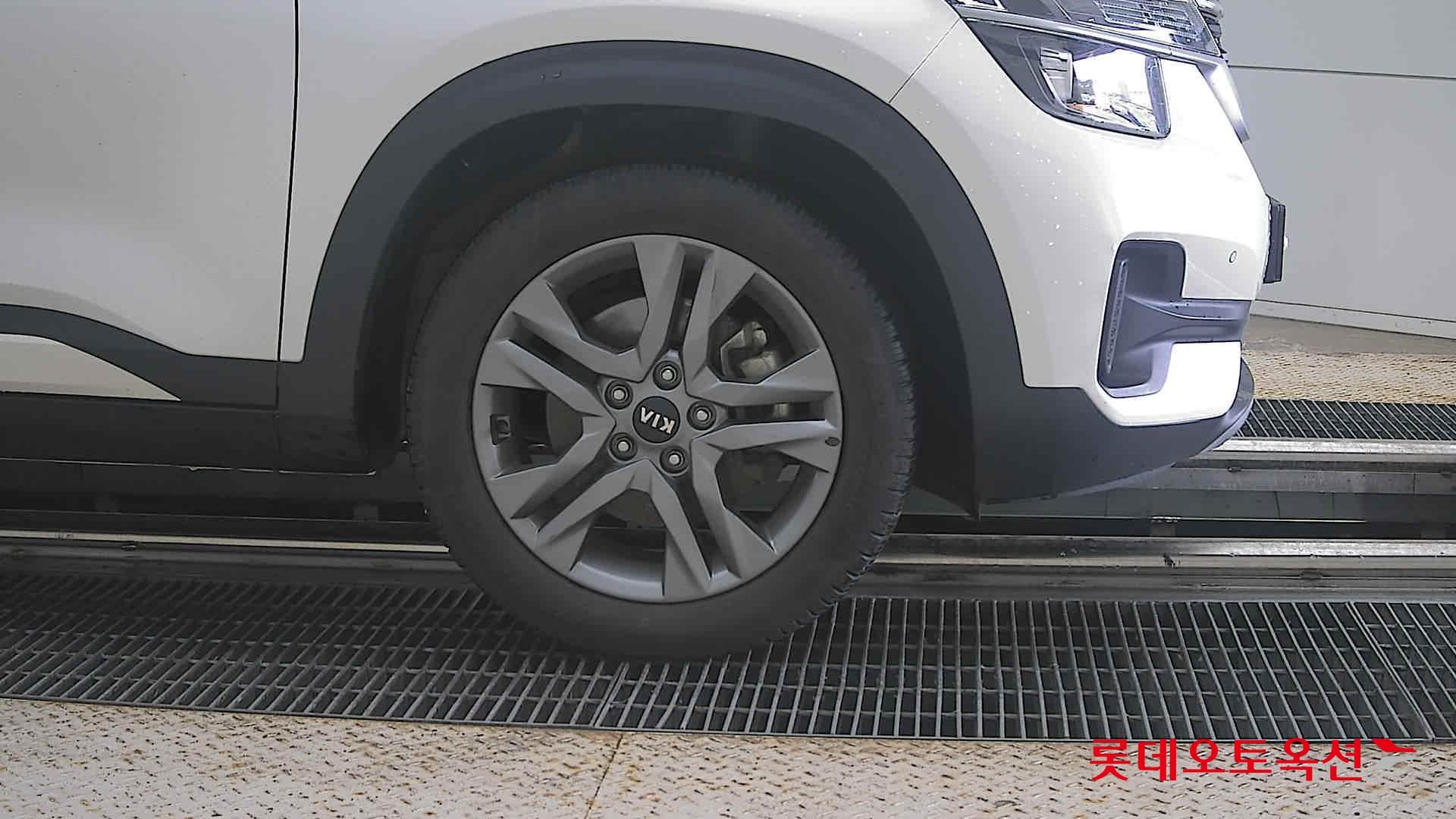 2020 - kia seltos