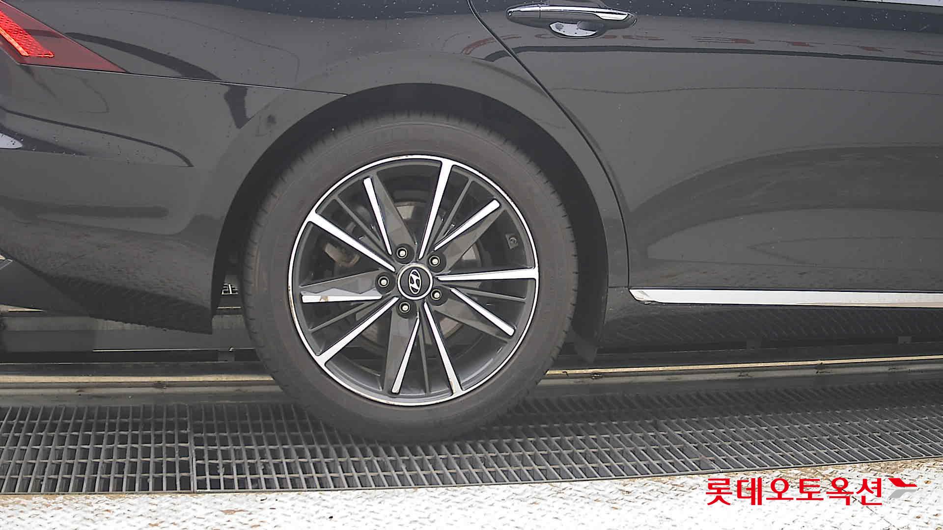 2020 - hyundai grandeur