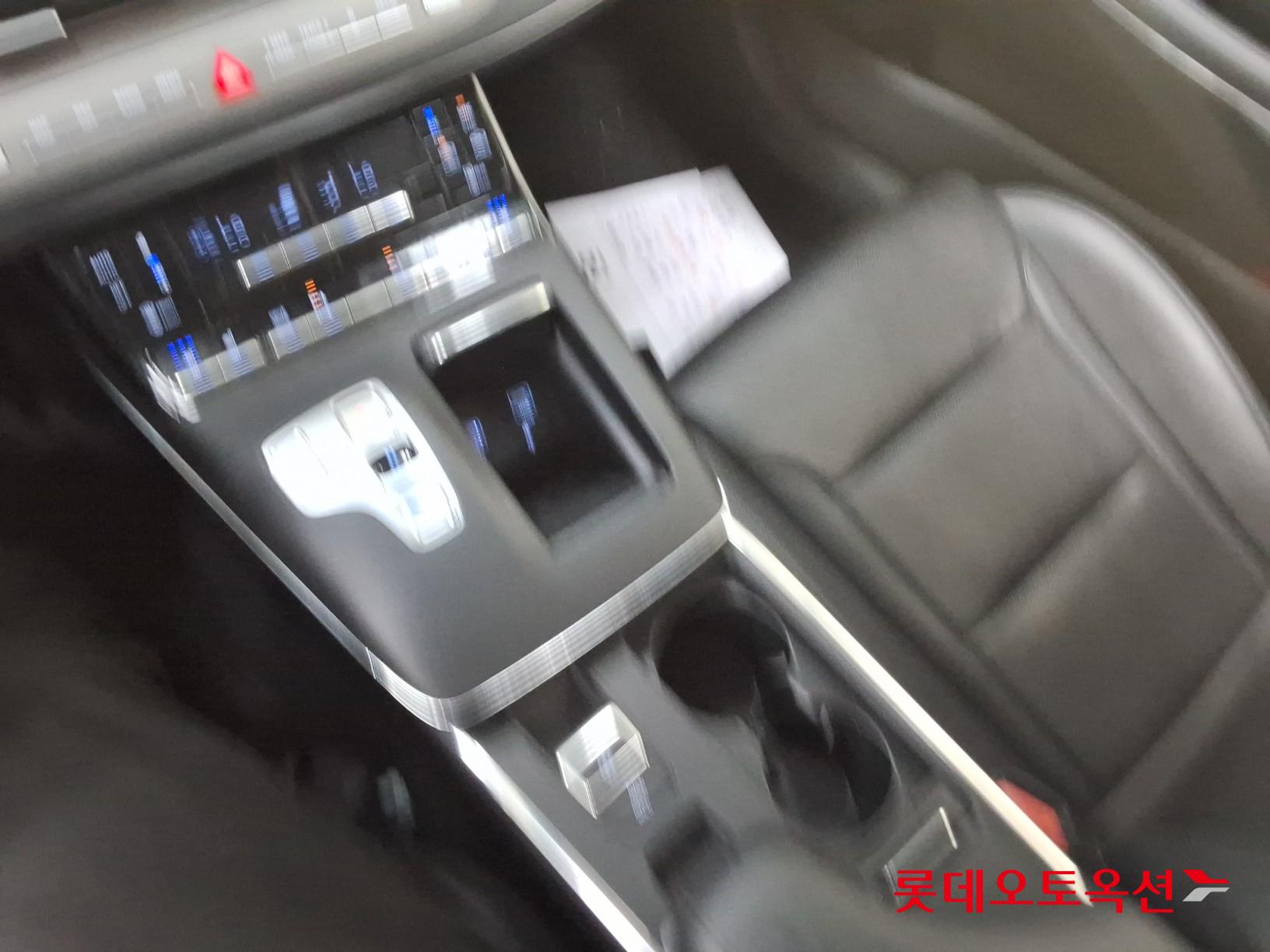 2020 - hyundai grandeur