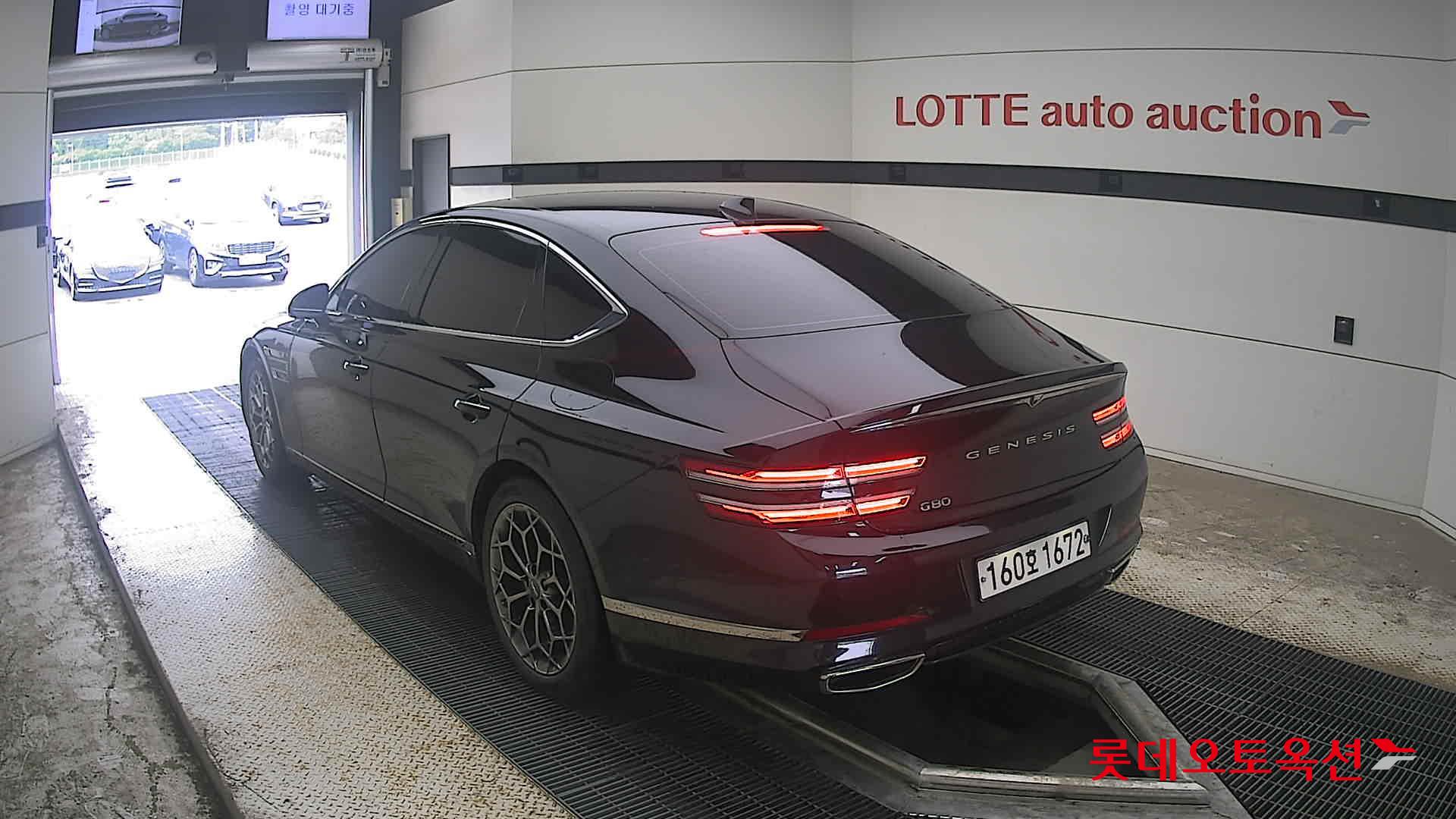 2021 - genesis g80