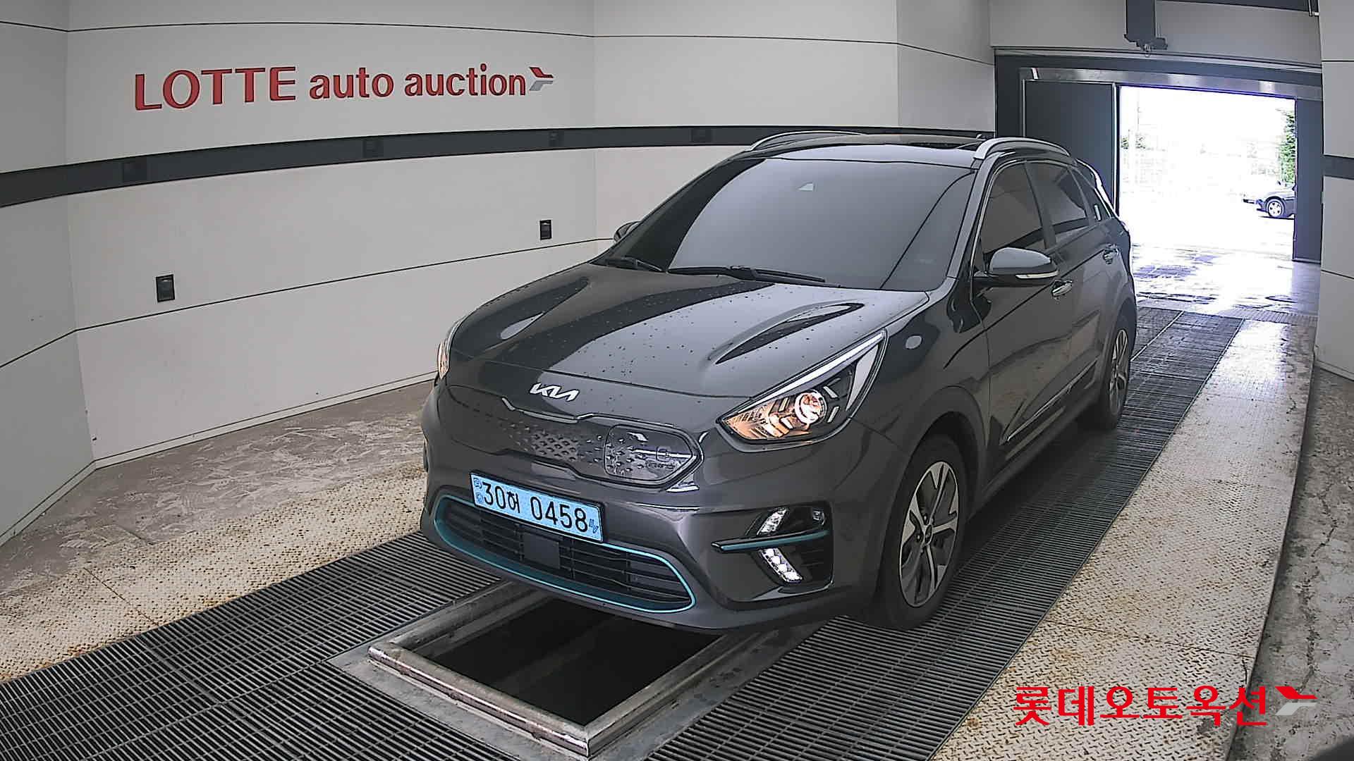 2022 - kia niro