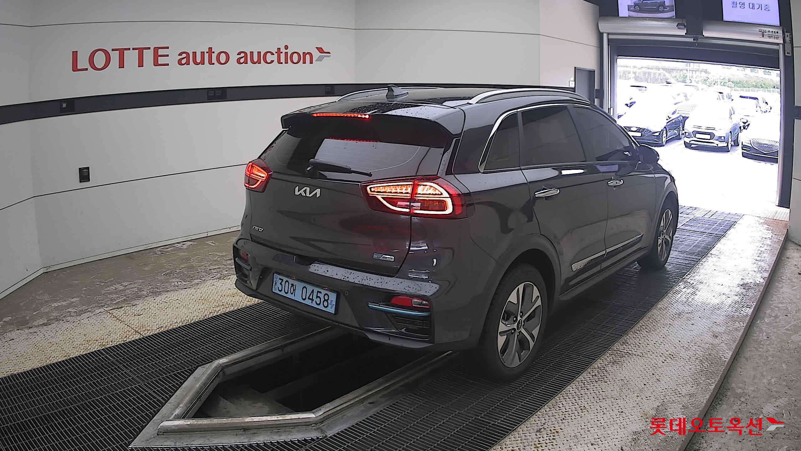 2022 - kia niro