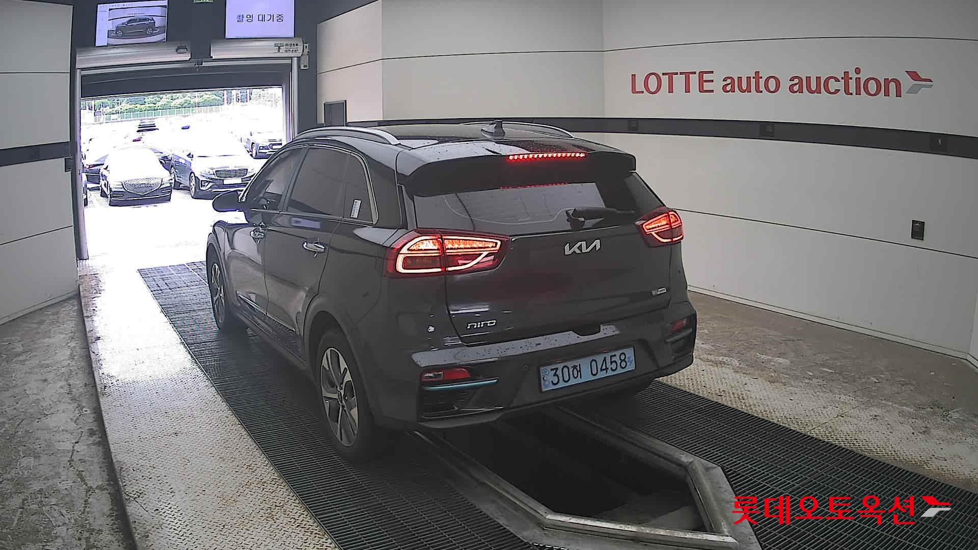 2022 - kia niro