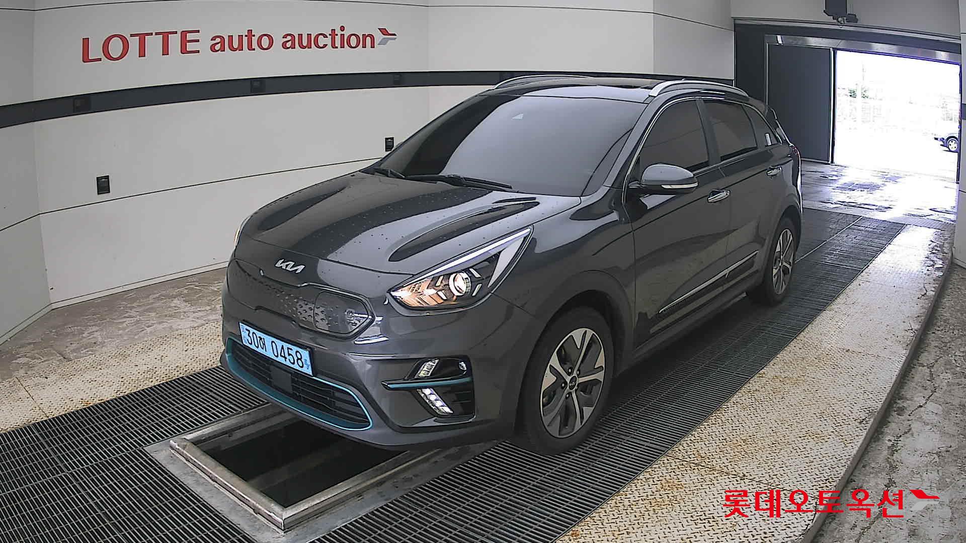 2022 - kia niro