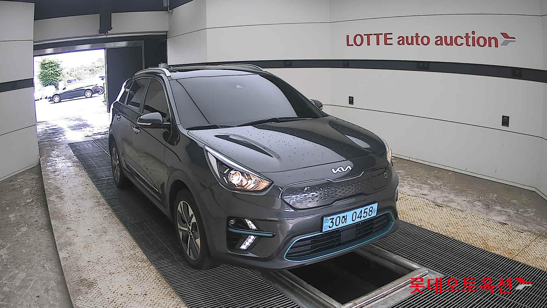 2022 - kia niro