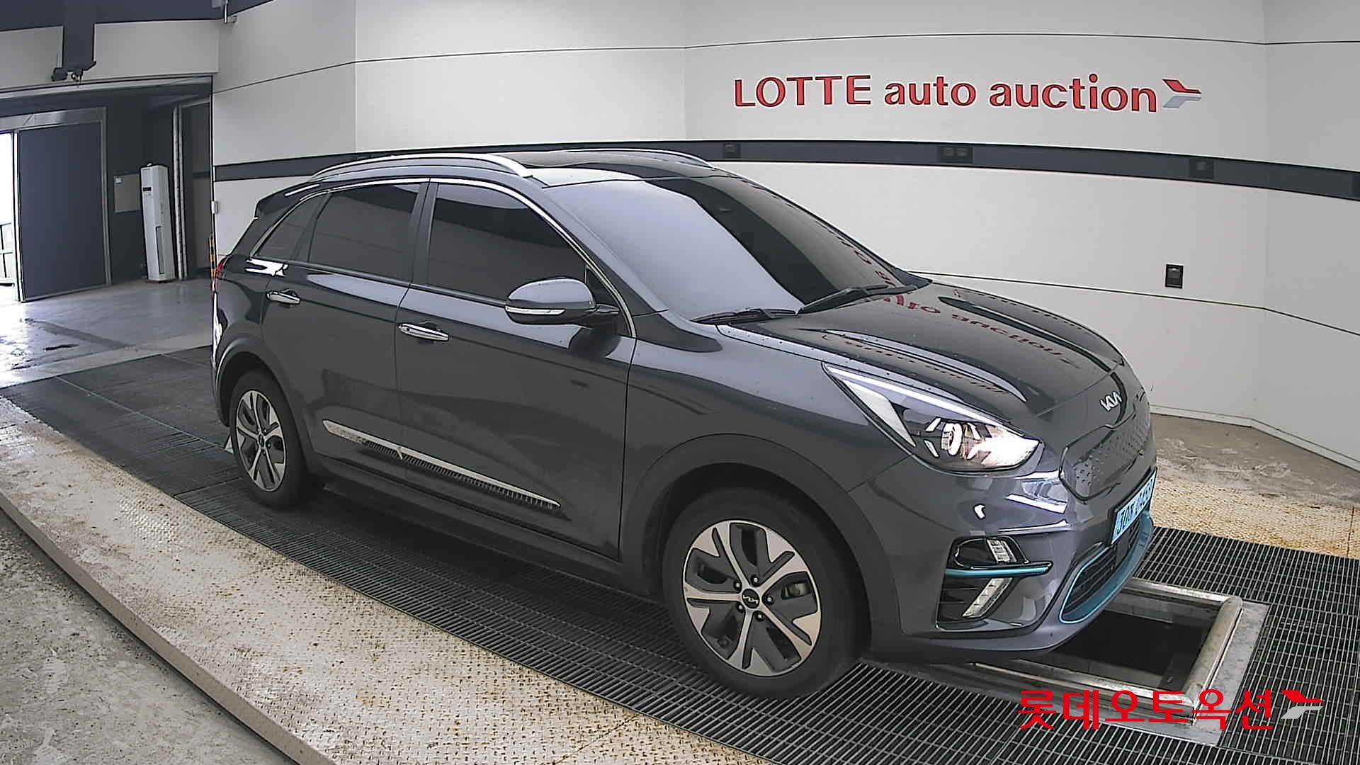 2022 - kia niro