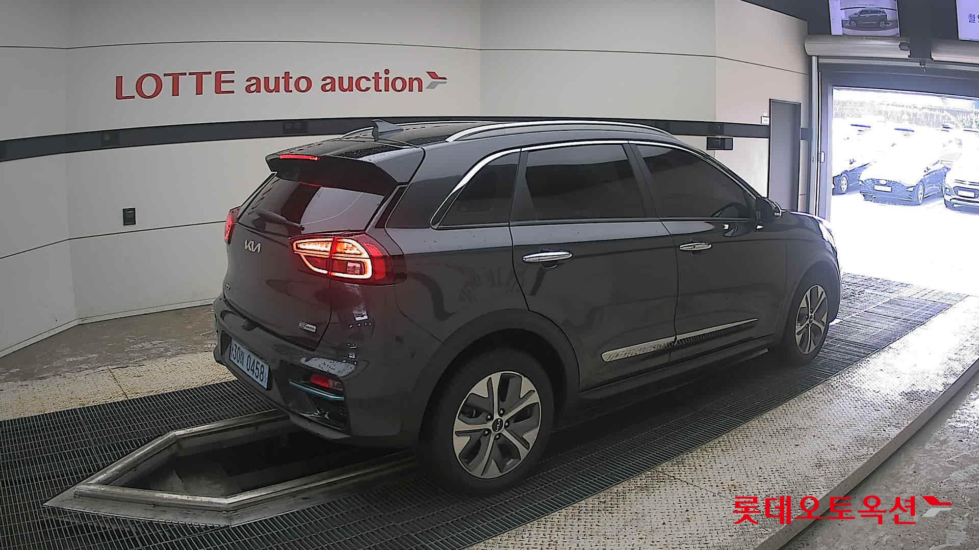 2022 - kia niro