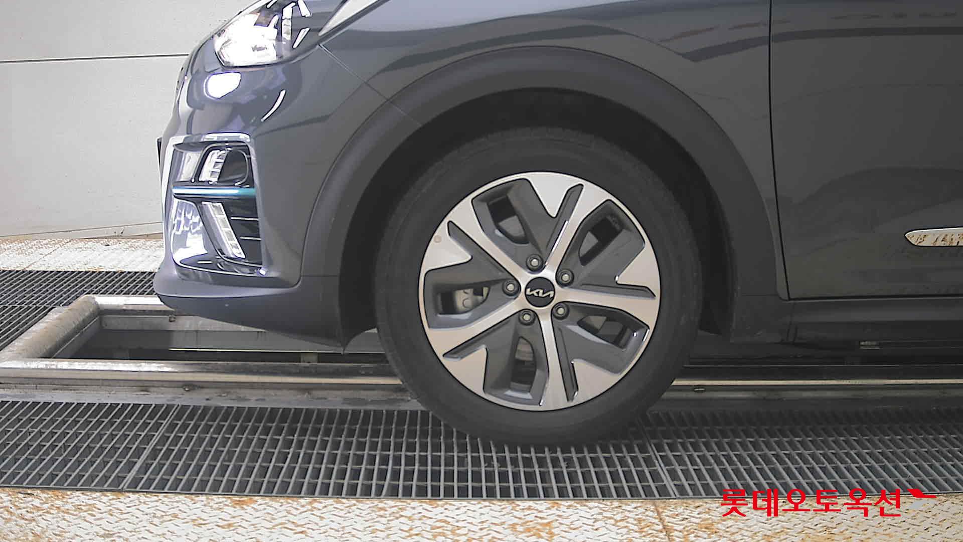2022 - kia niro