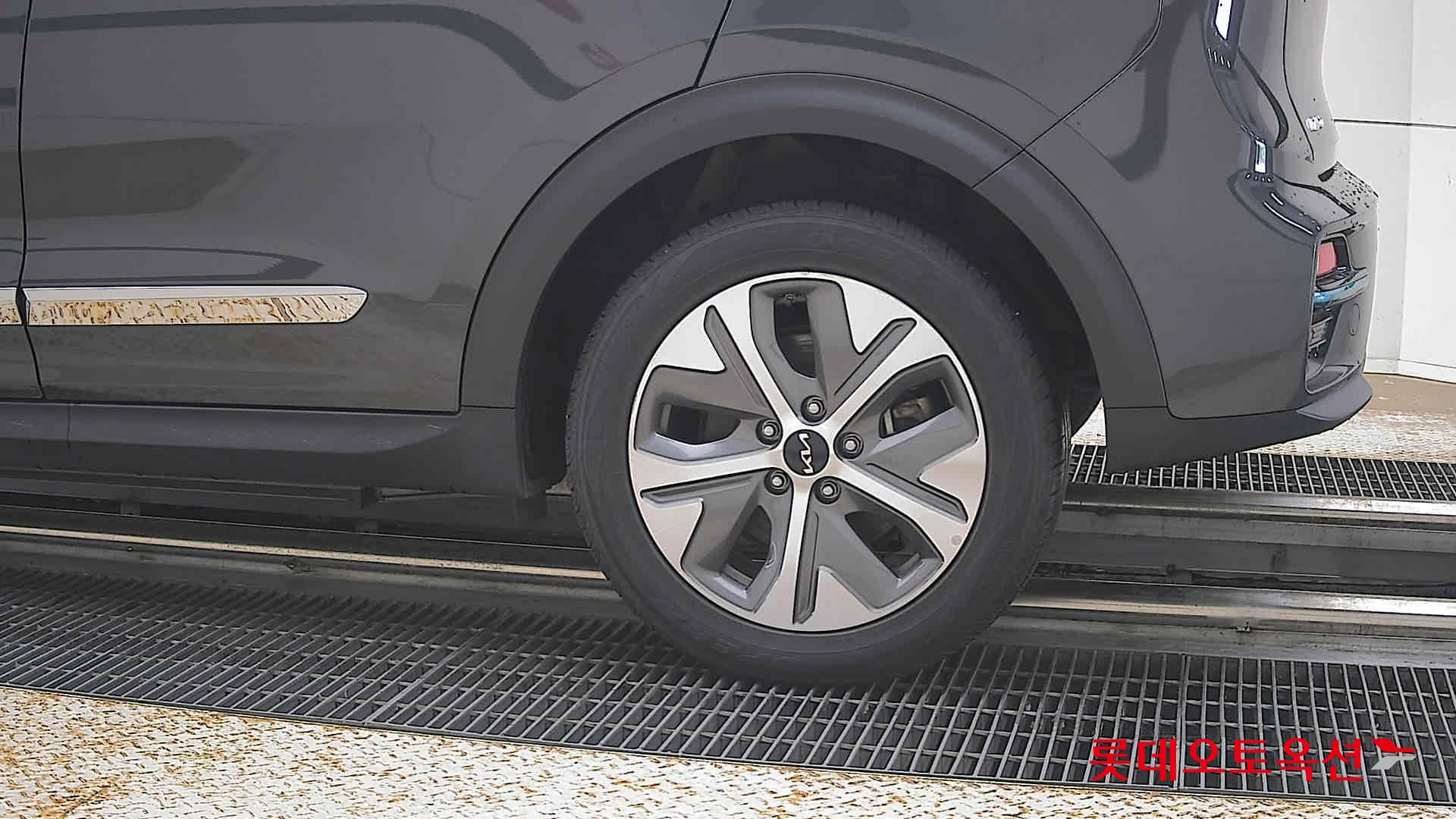 2022 - kia niro