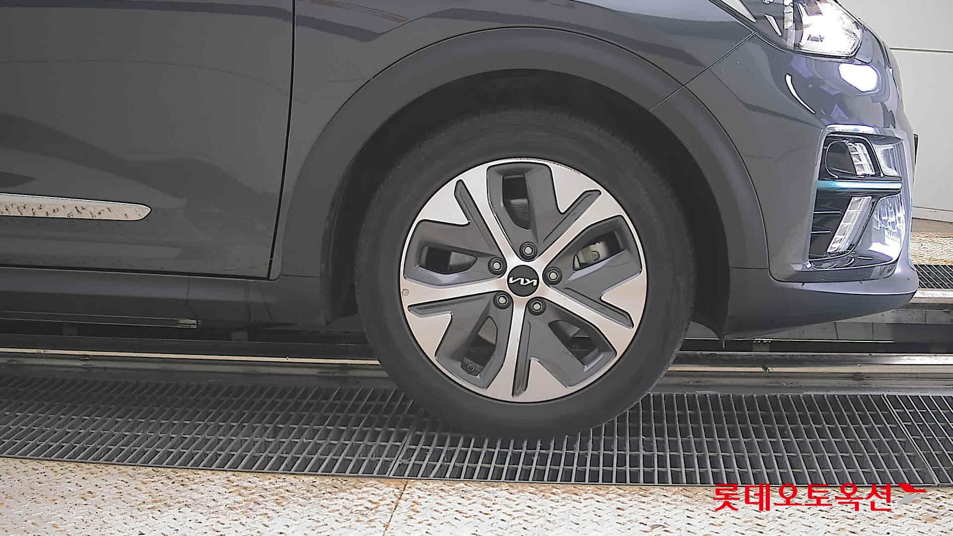 2022 - kia niro