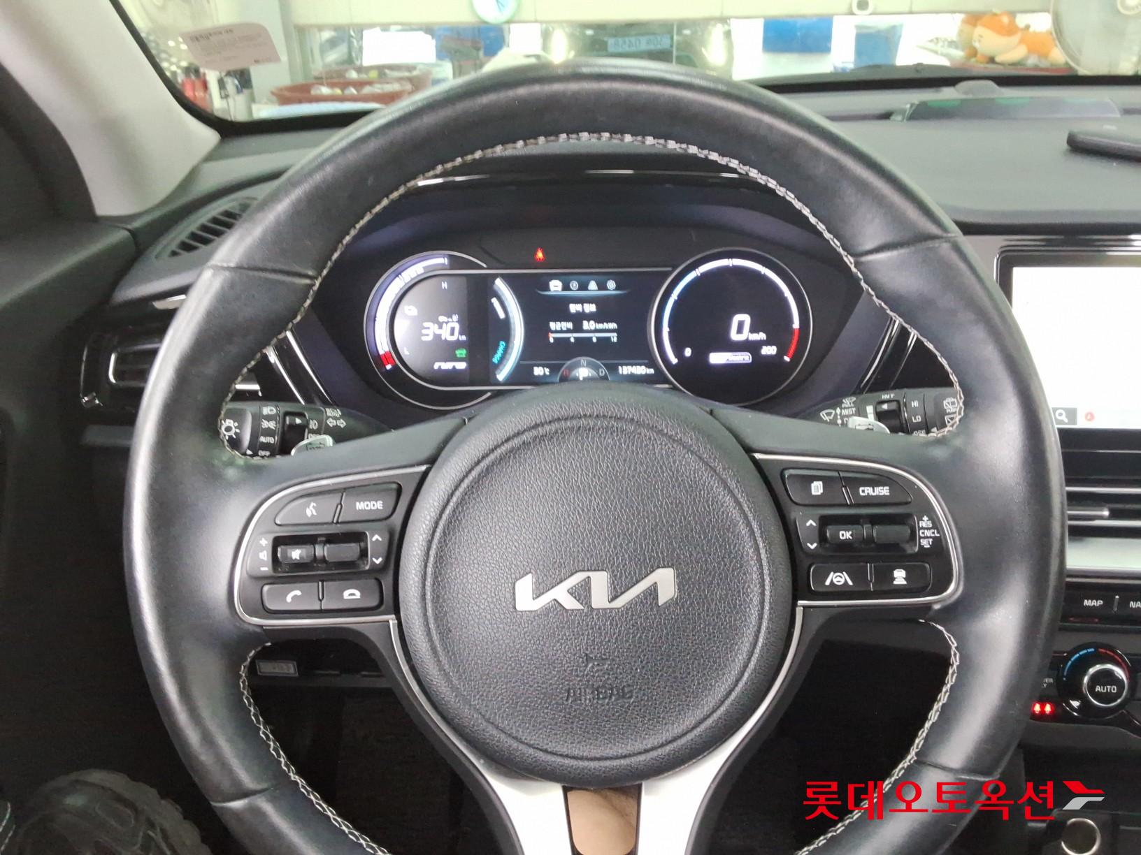 2022 - kia niro