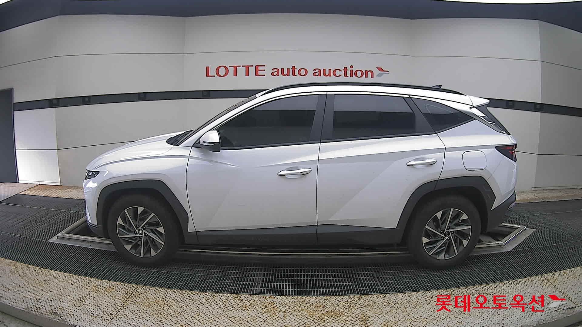 2022 - hyundai tucson