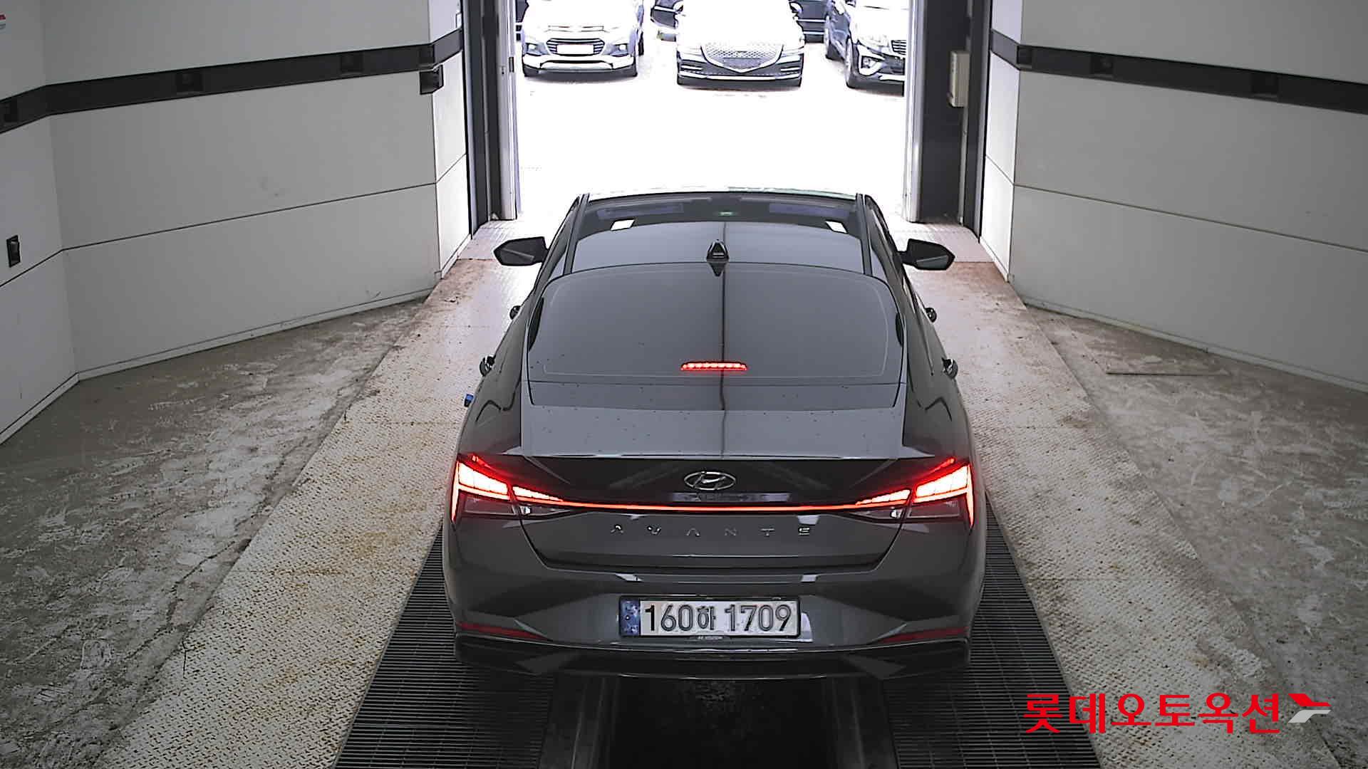 2021 - hyundai avante