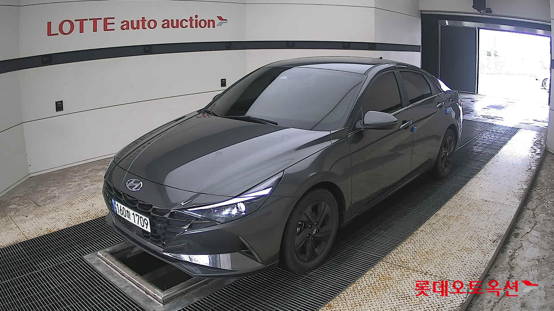 2021 - hyundai avante
