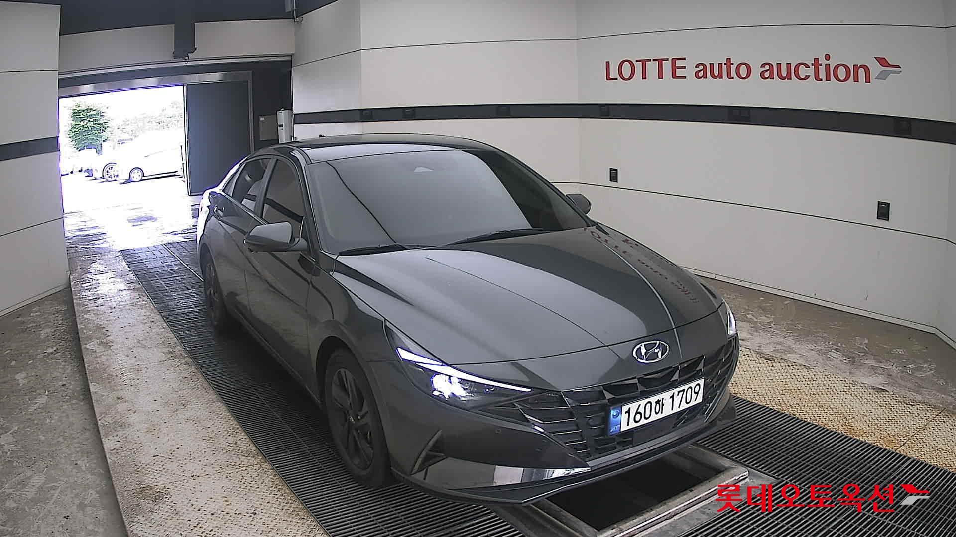 2021 - hyundai avante