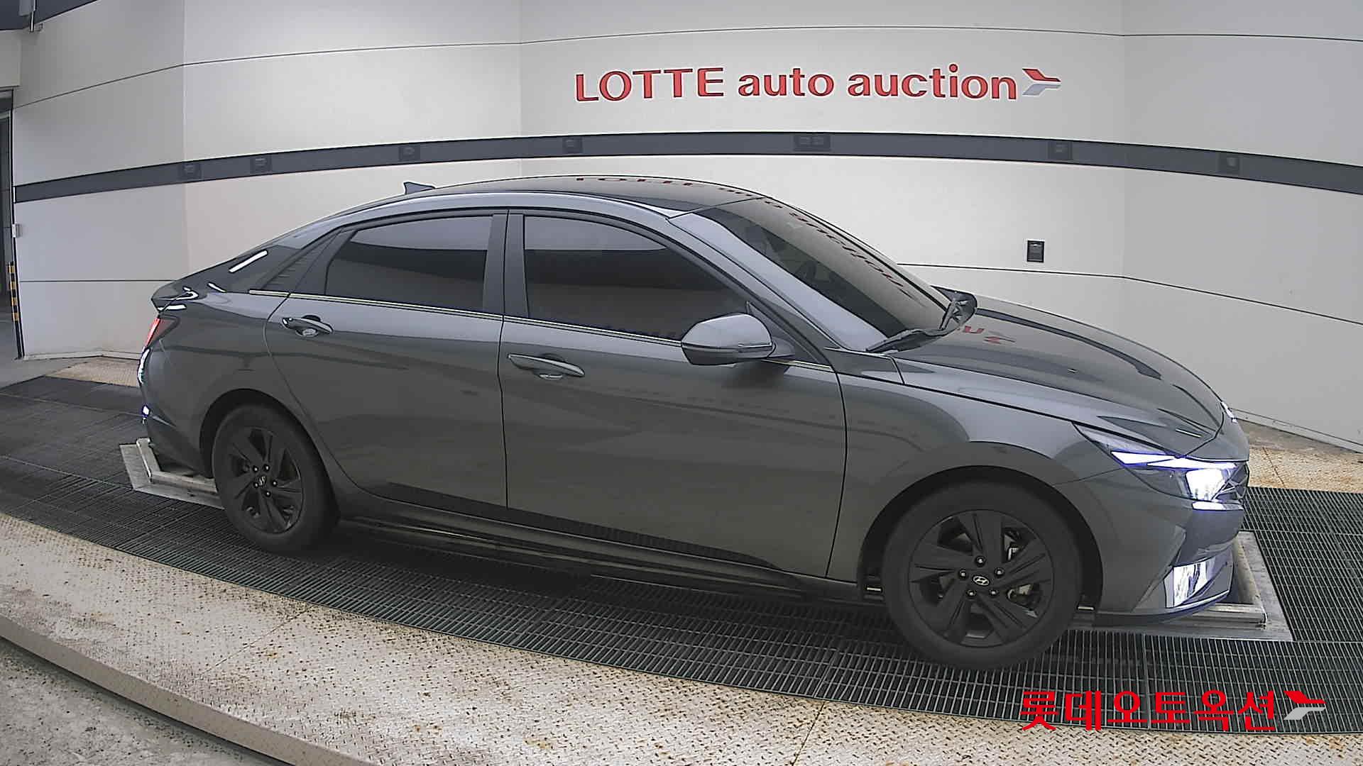 2021 - hyundai avante