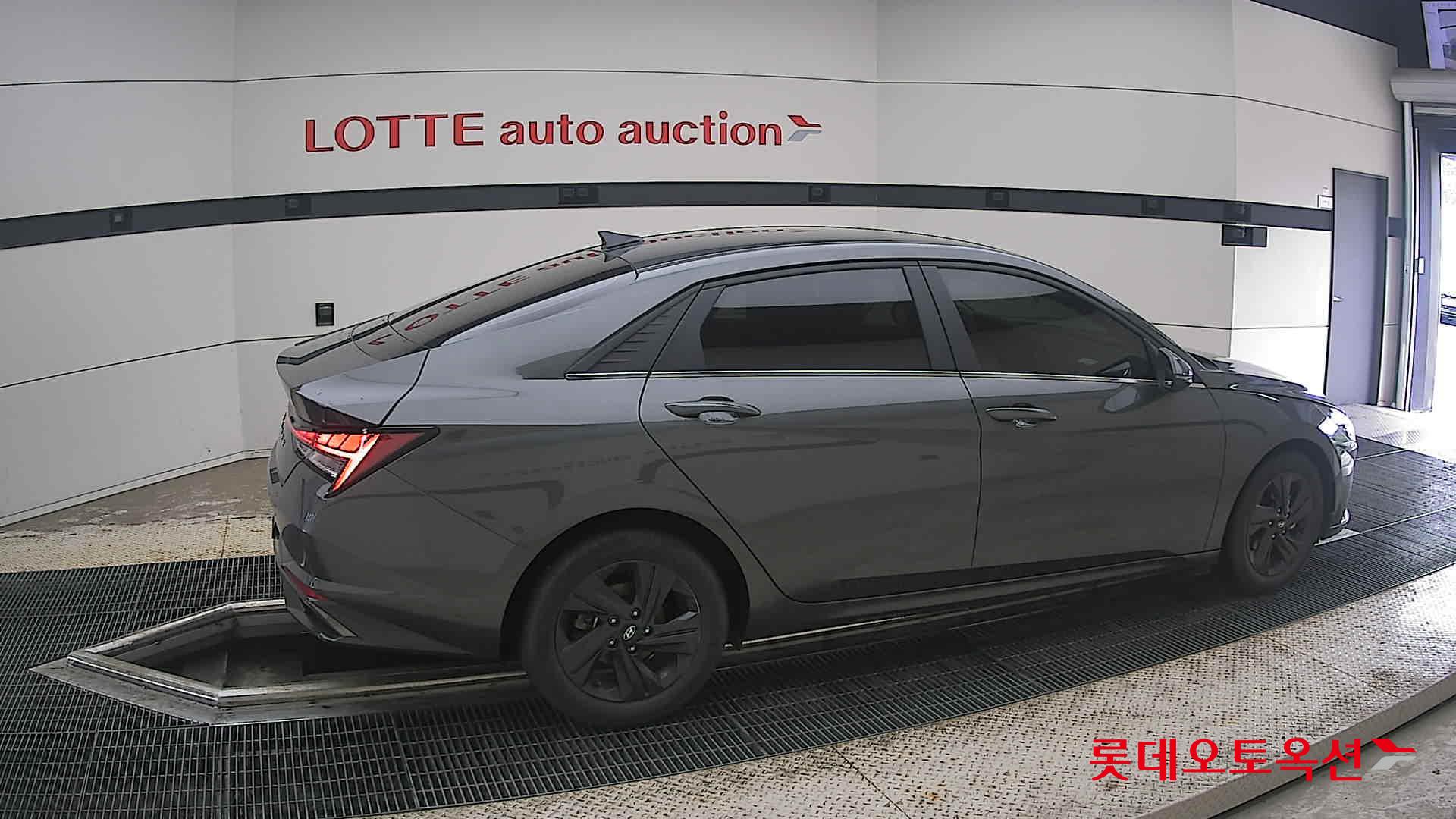 2021 - hyundai avante
