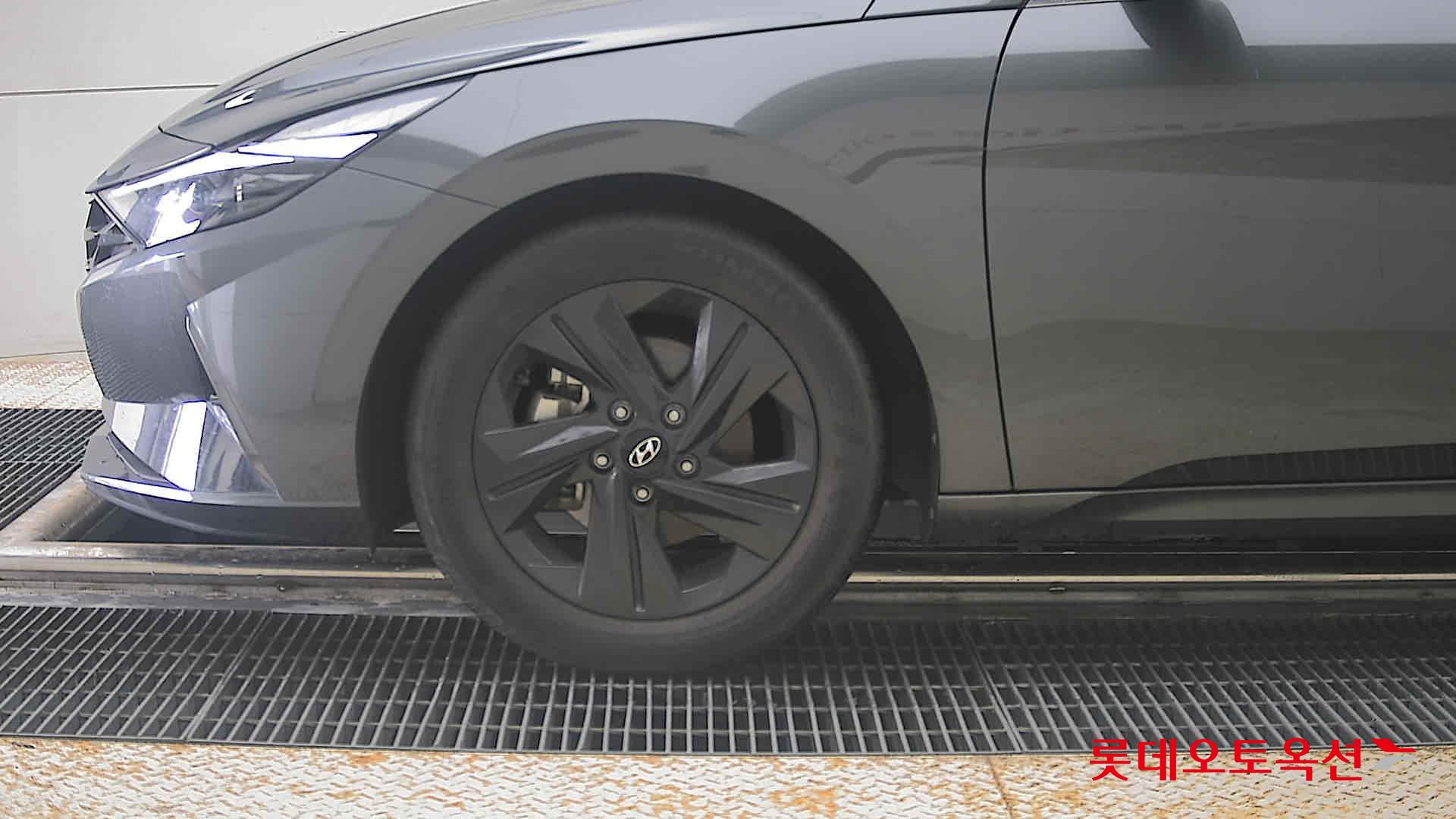 2021 - hyundai avante